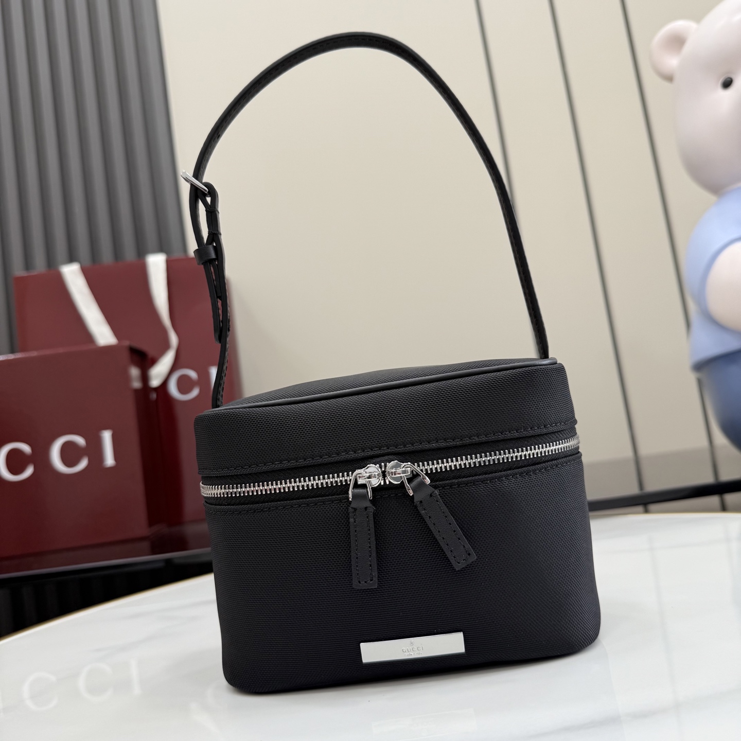[Gucci] 구찌 Primavera 프리마베라 태그(Tag) 블랙 니롱 탑 핸들 미니 백 가방