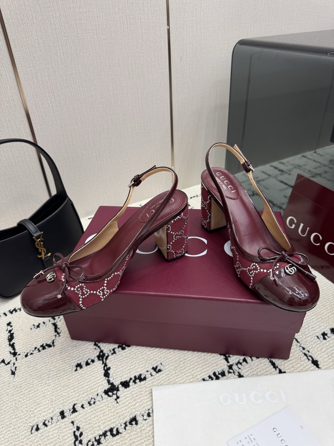 구찌(GUCCI) 홀스빗 발레리나 펌프스 신발