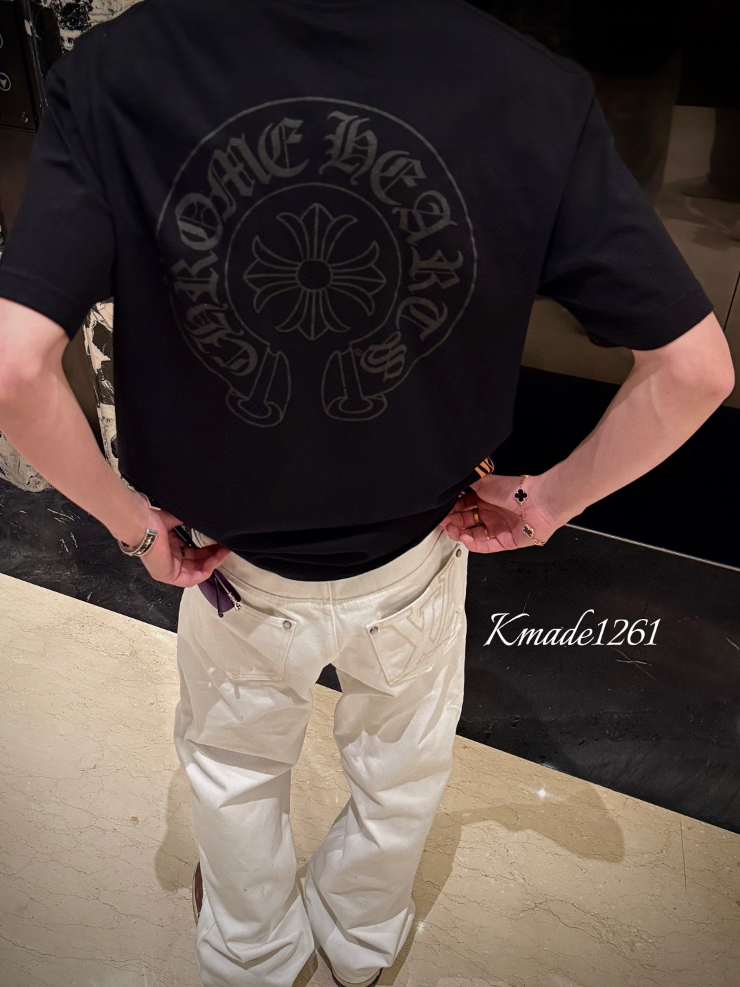 크롬하츠(CHROME HEARTS) 그라데이션 호스슈 프린트 티셔츠 상의 의류