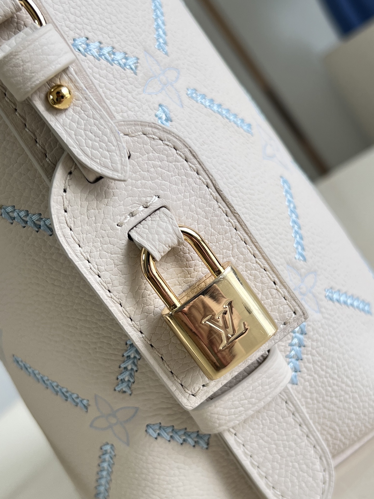 [Louis Vuitton] LV 루이비통 올 인(All In) BB 앙프레인트 버킷백 가방