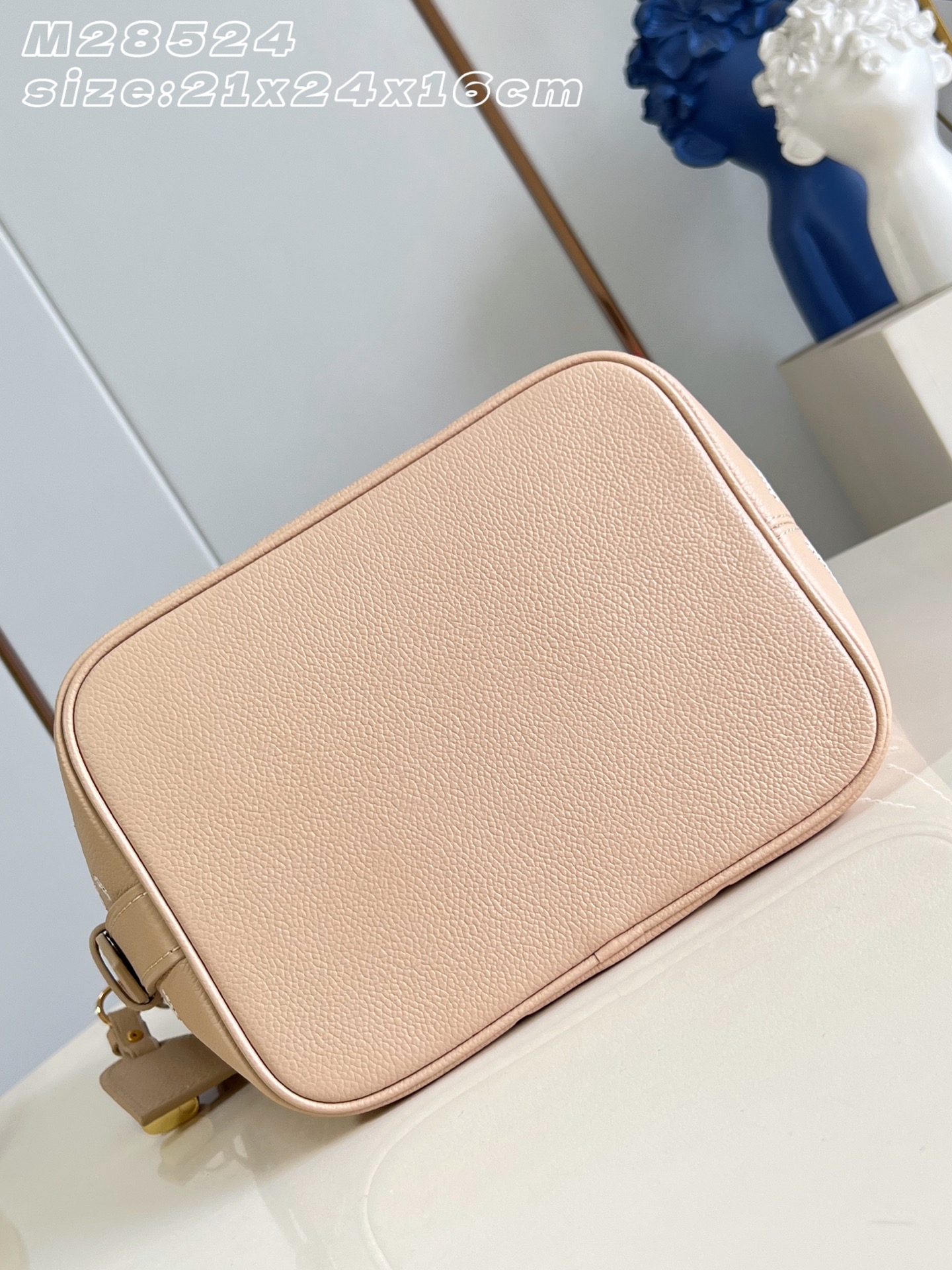 [Louis Vuitton] LV 루이비통 올 인(All In) 미디움 앙프레인트 버킷백 가방