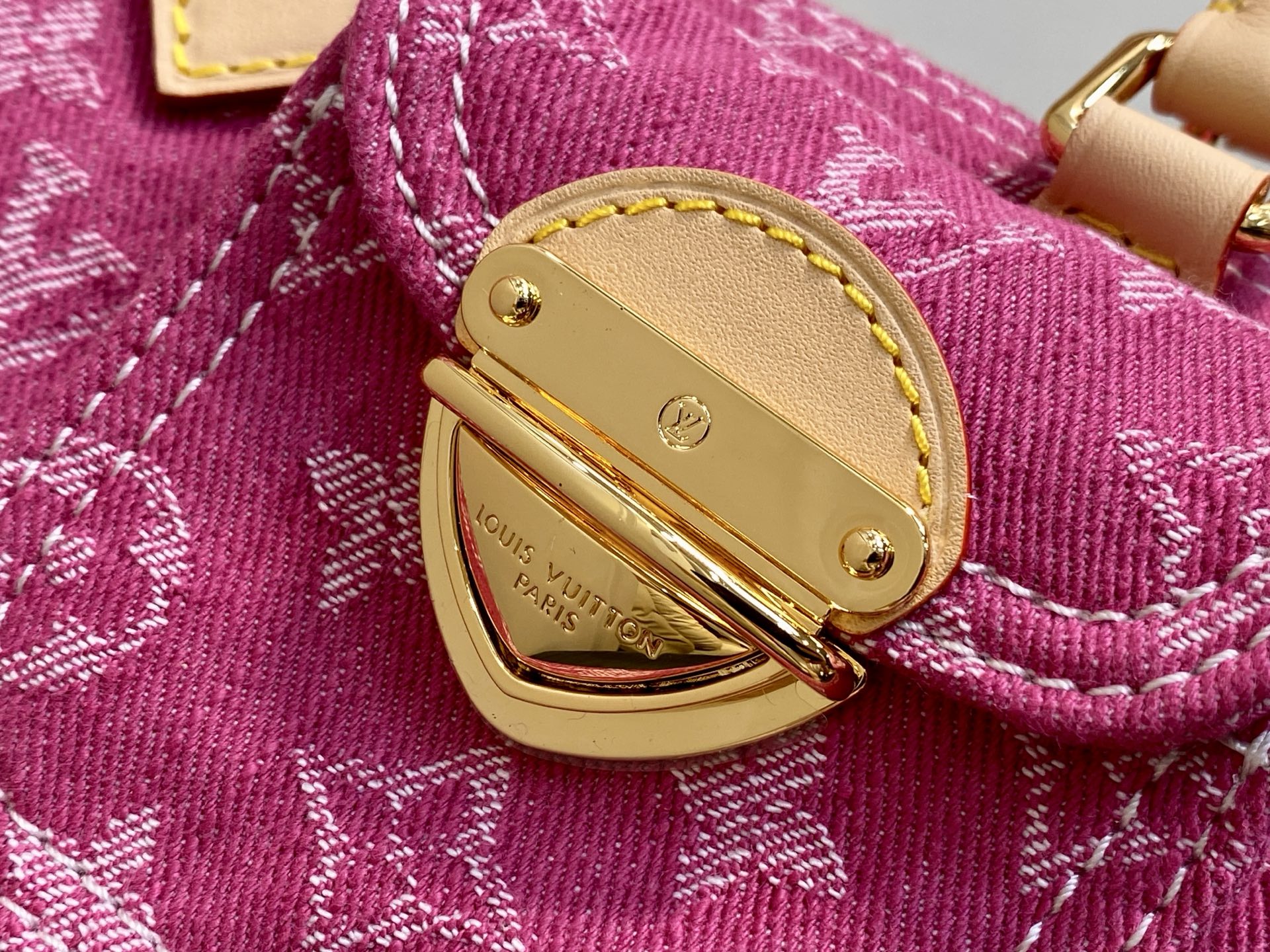 [Louis Vuitton] LV 루이비통 모노그램 데님 나노 스피디 (로즈 핑크) 가방