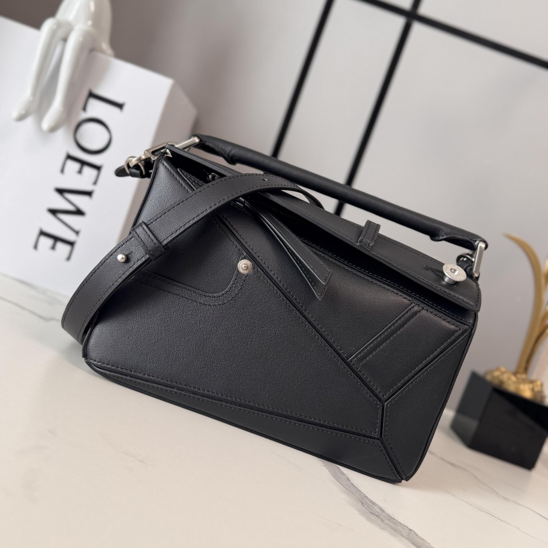 Loewe Panta Puzzle 로에베 퍼즐 스몰 백 가방