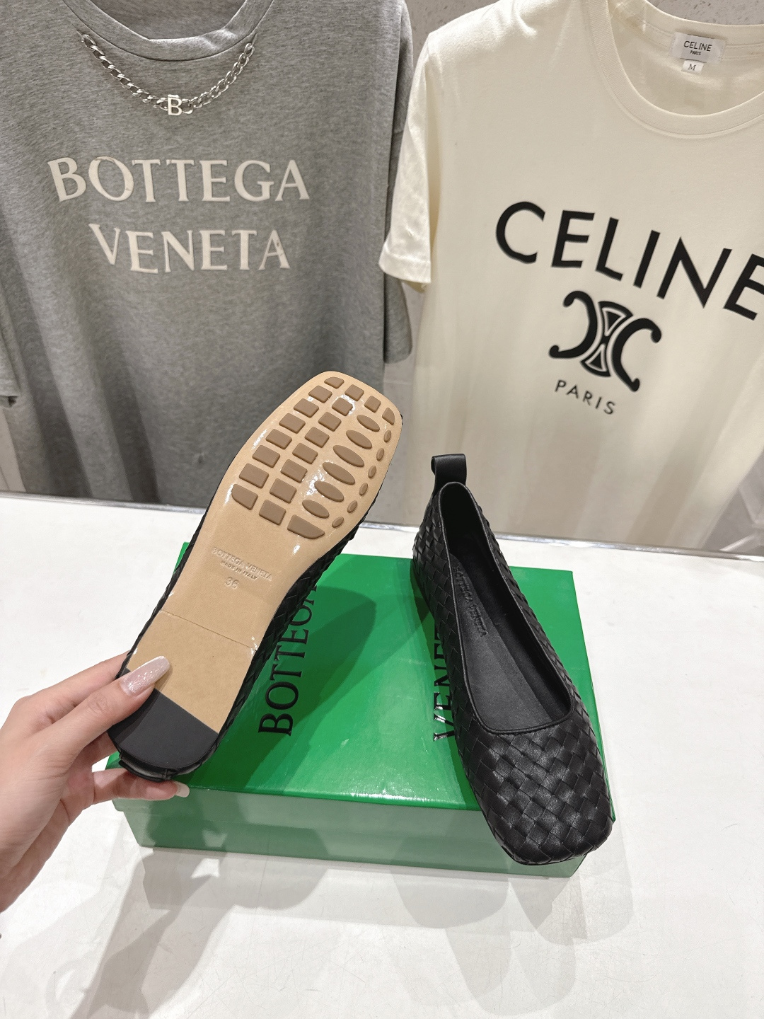 보테가베네타(Bottega Veneta) 아스테어 우븐 로퍼 신발