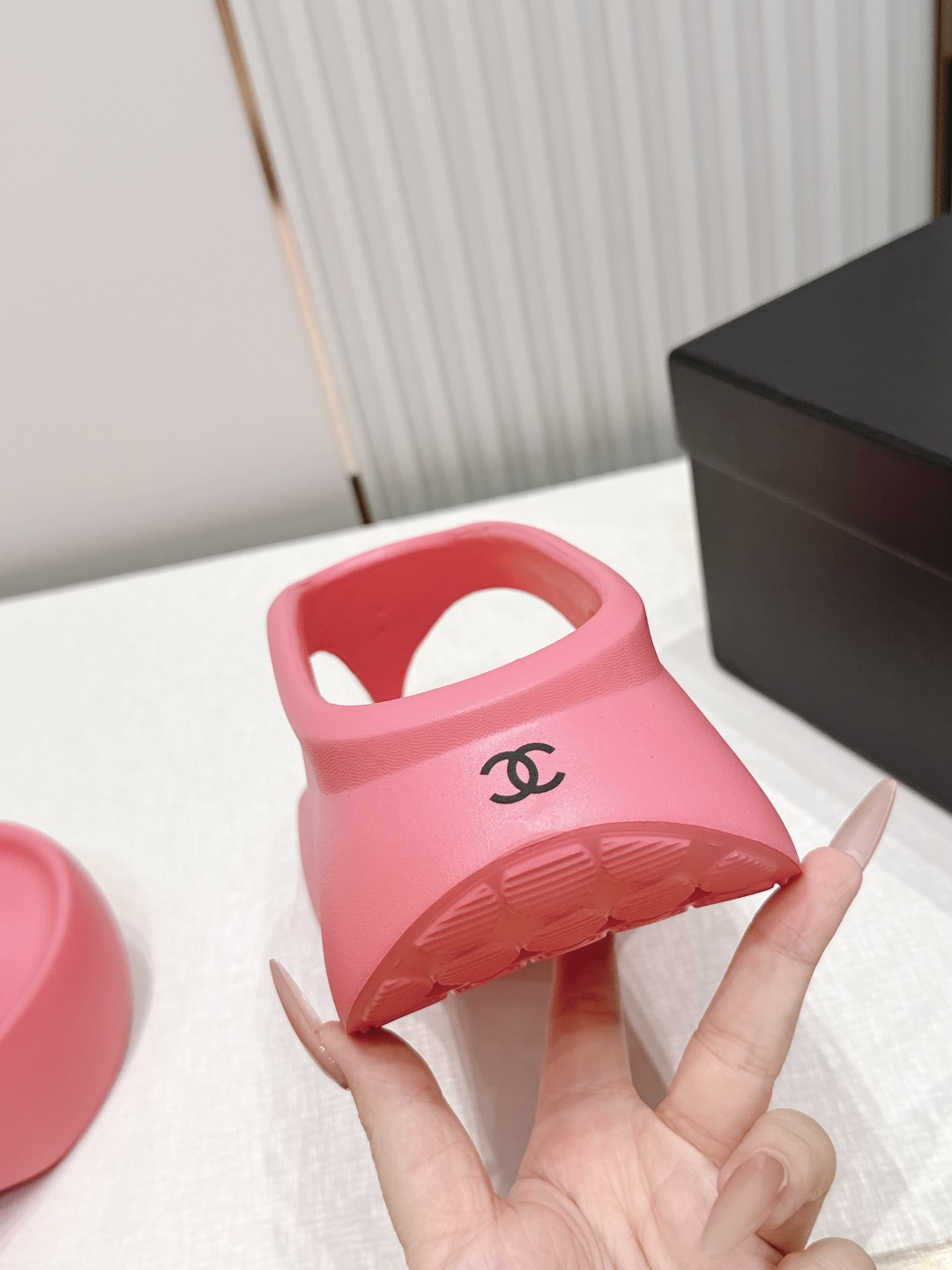 샤넬(CHANEL) 플랫폼 플립플랍 샌들 신발