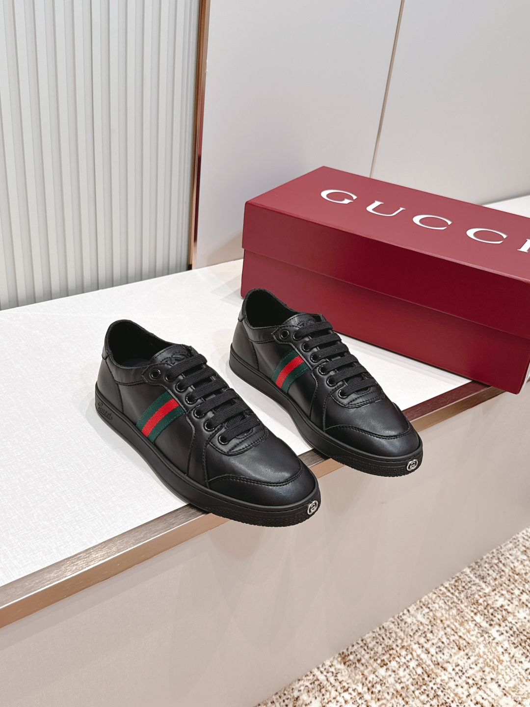 구찌(GUCCI) 커플 스트레치 빈티지 스니커즈 신발