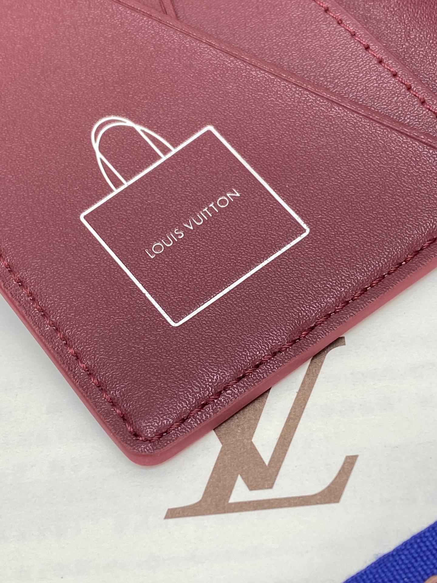 [Louis Vuitton] LV 루이비통 쇼퍼백 모티브 포켓 월렛 지갑 M2A445
