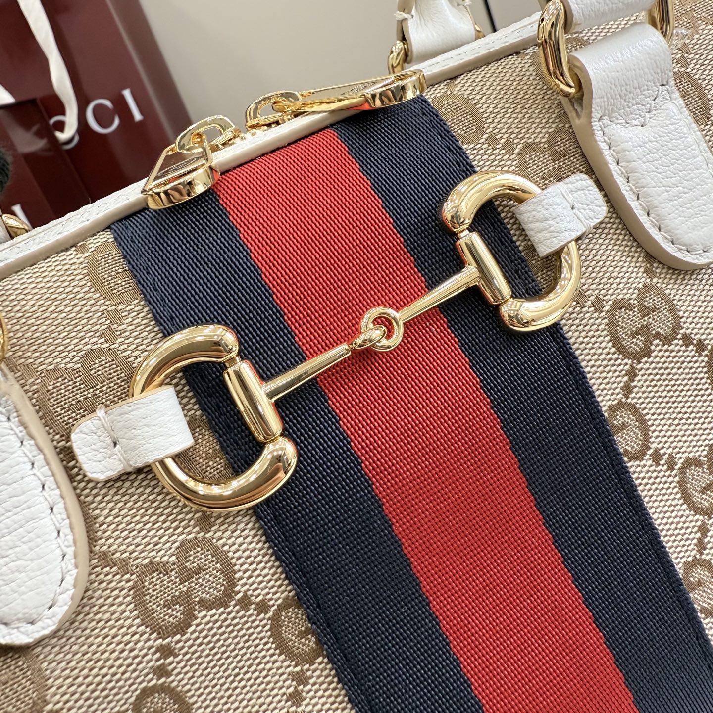 GUCCI 구찌 Gucci NY 컬렉션 보르세토(Borsetto) 캔버스 핸드백 - 화이트/샌드 가방