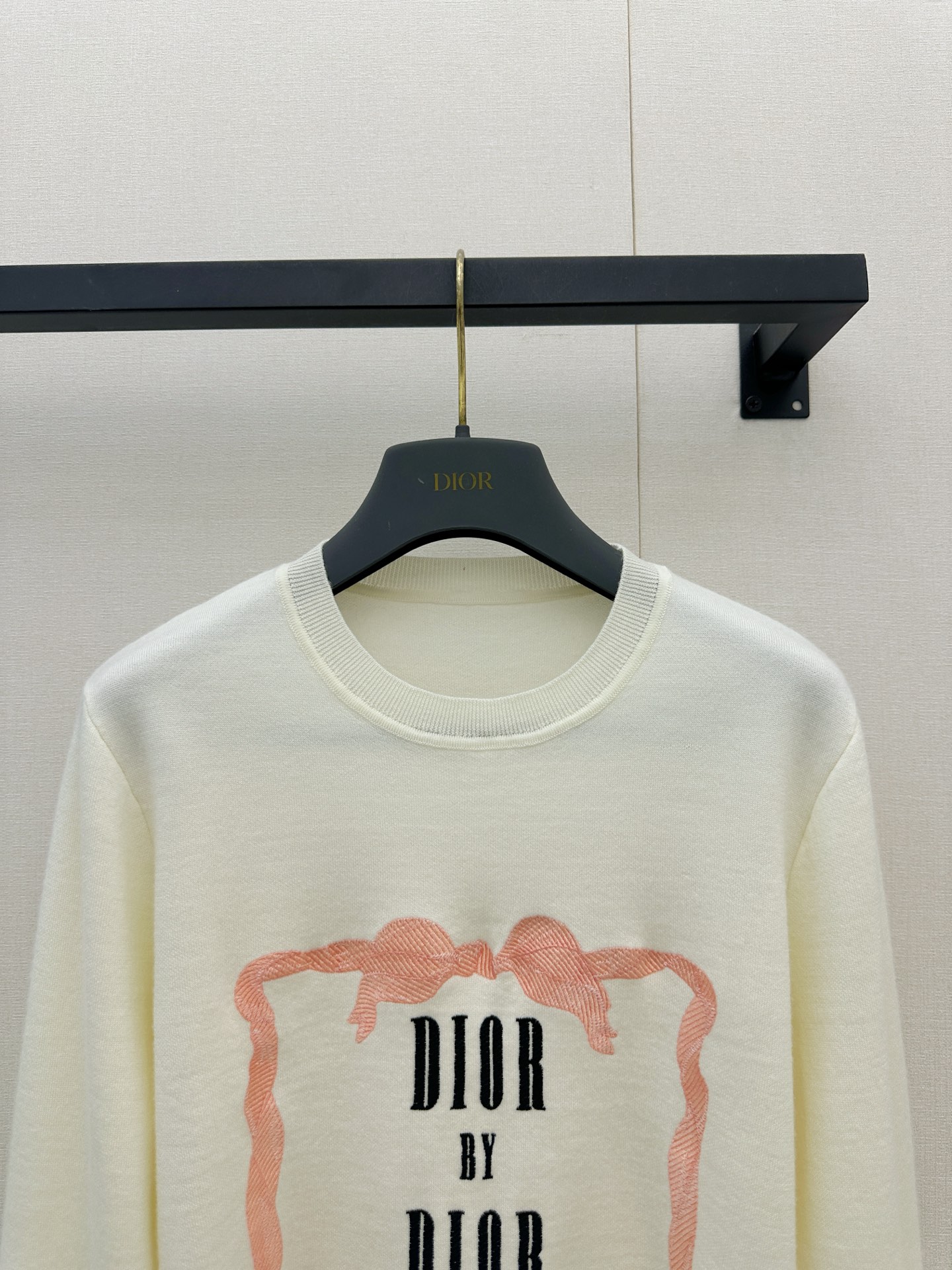 디올(DIOR) 배색 자수 캐시미어 니트 상의 의류