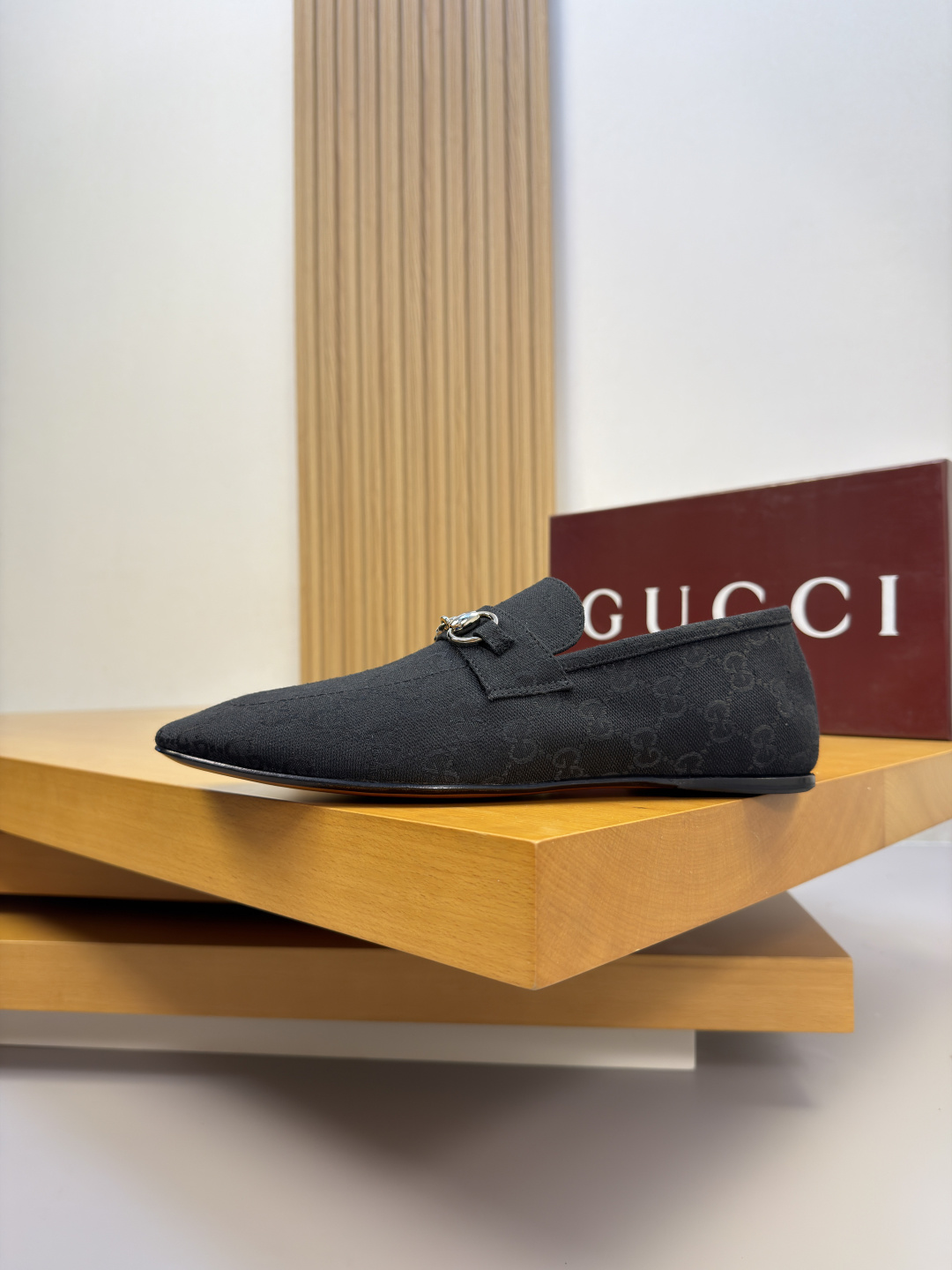 GUCCI 구찌 브랜드 패턴 빈티지 로퍼 구두 신발