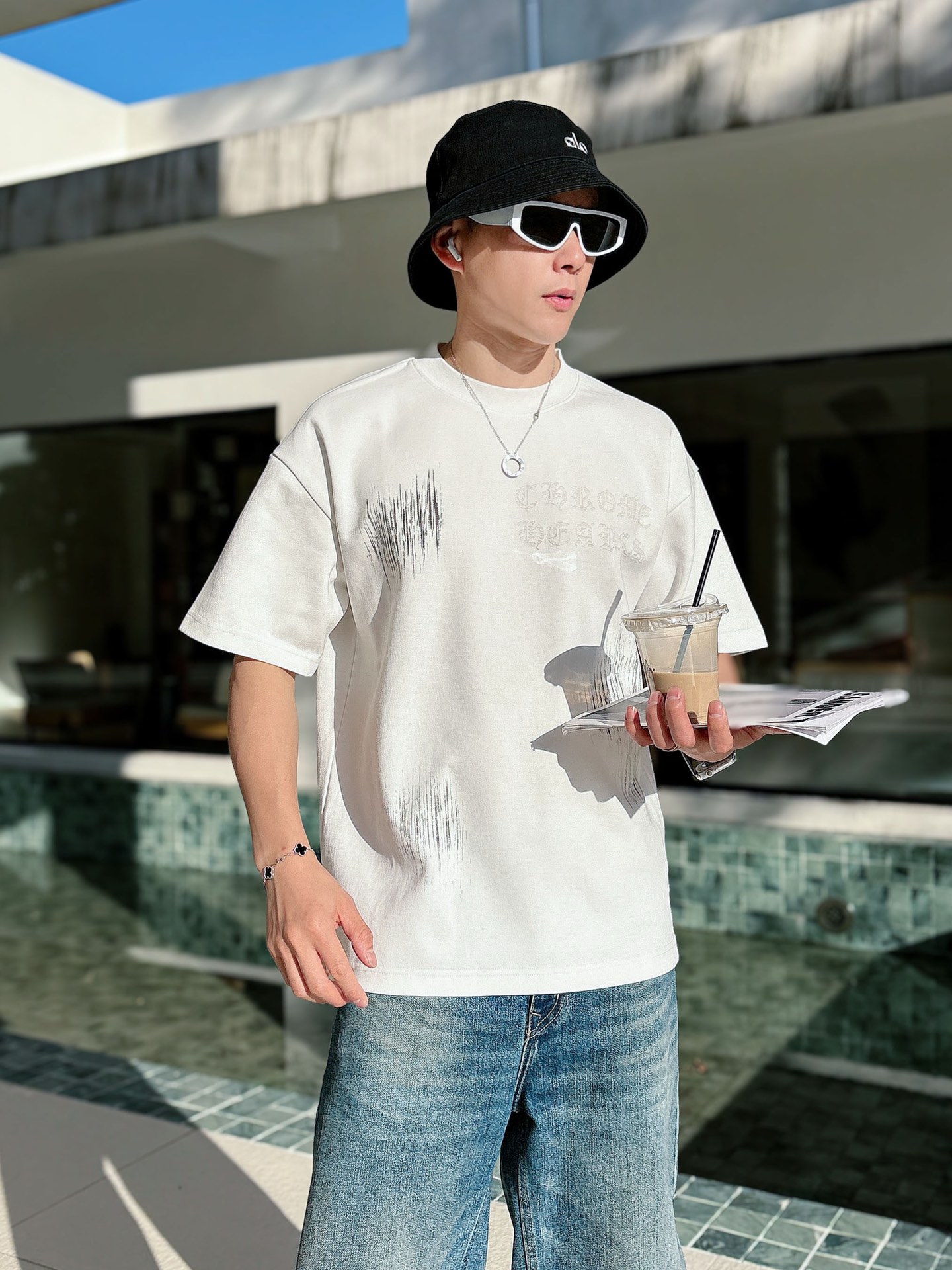 크롬하츠(Chrome Hearts) 레이저 패턴 반팔 티셔츠 상의 의류