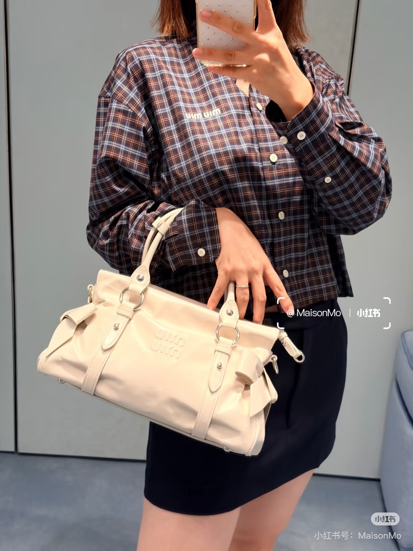 미우미우(MIU MIU) 체크 로고 자수 셔츠 상의 의류
