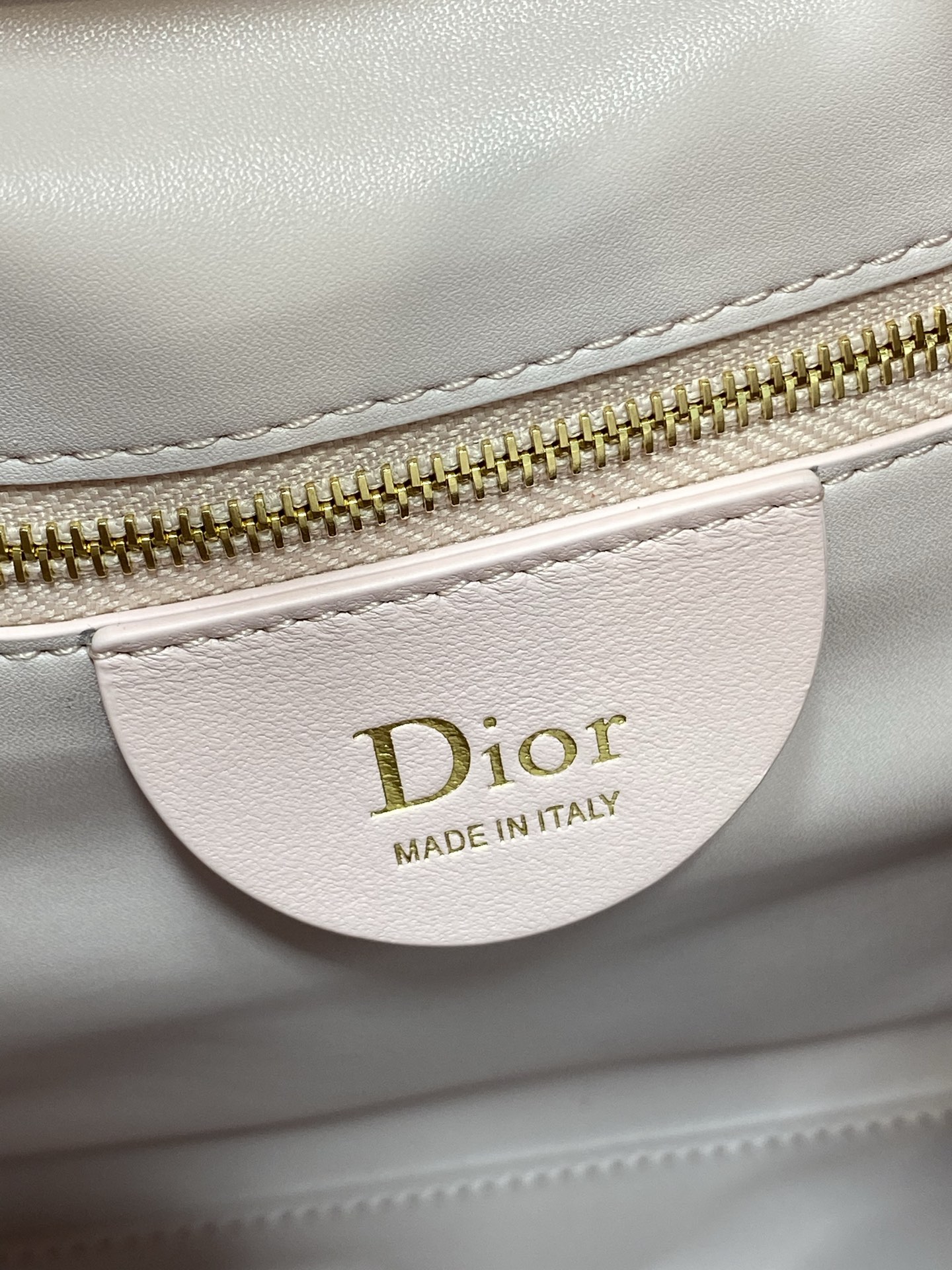 Dior 2027 스프링 디올 버킷백 가방
