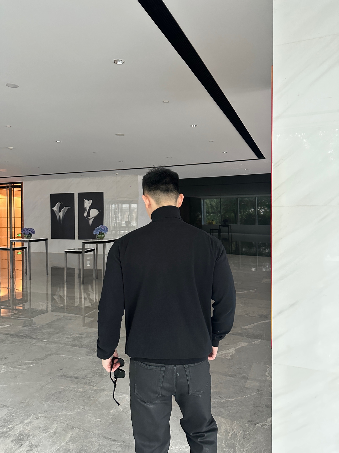 프라다(PRADA) 로고 자카드 터틀넥 울 니트 상의 의류