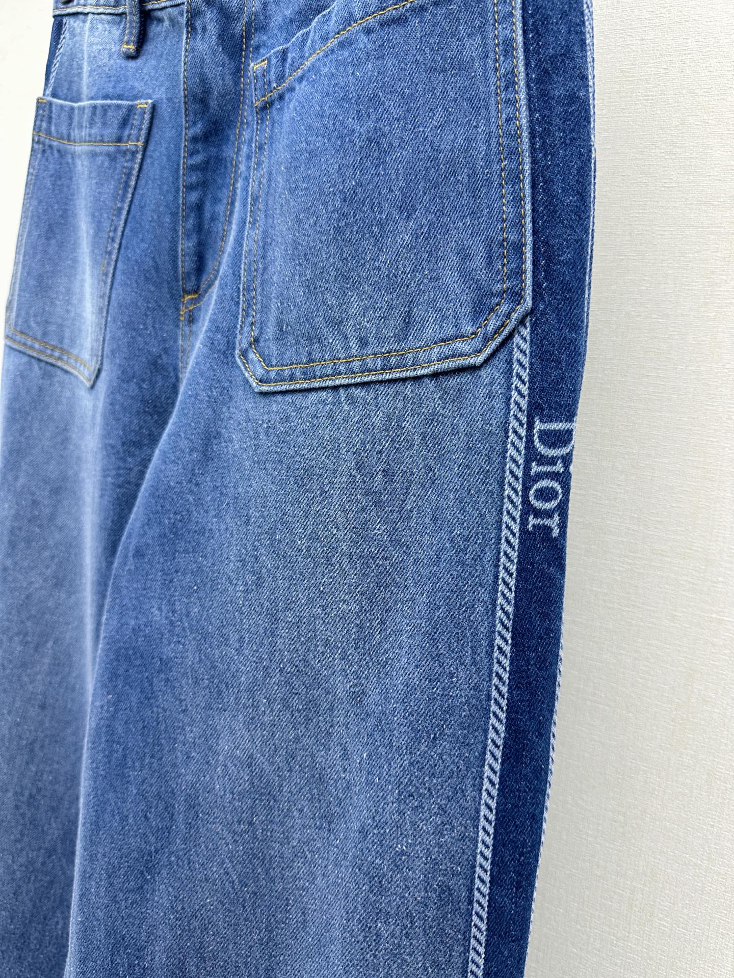 디올(DIOR) 크롭 데님 재킷 와이드 팬츠 의류