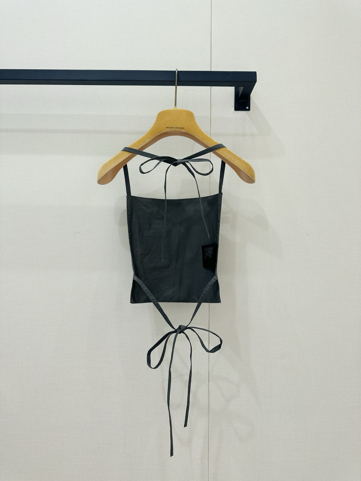 미우미우(MiuMiu) 홀터넥 포켓 탑 의류