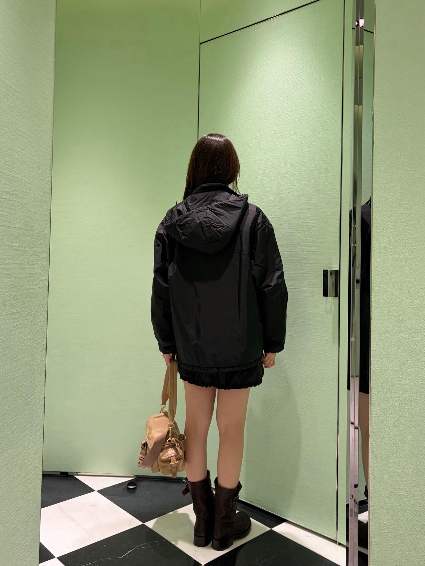프라다(PRADA) 탈부착 후드 패딩 셔츠 재킷 상의 의류