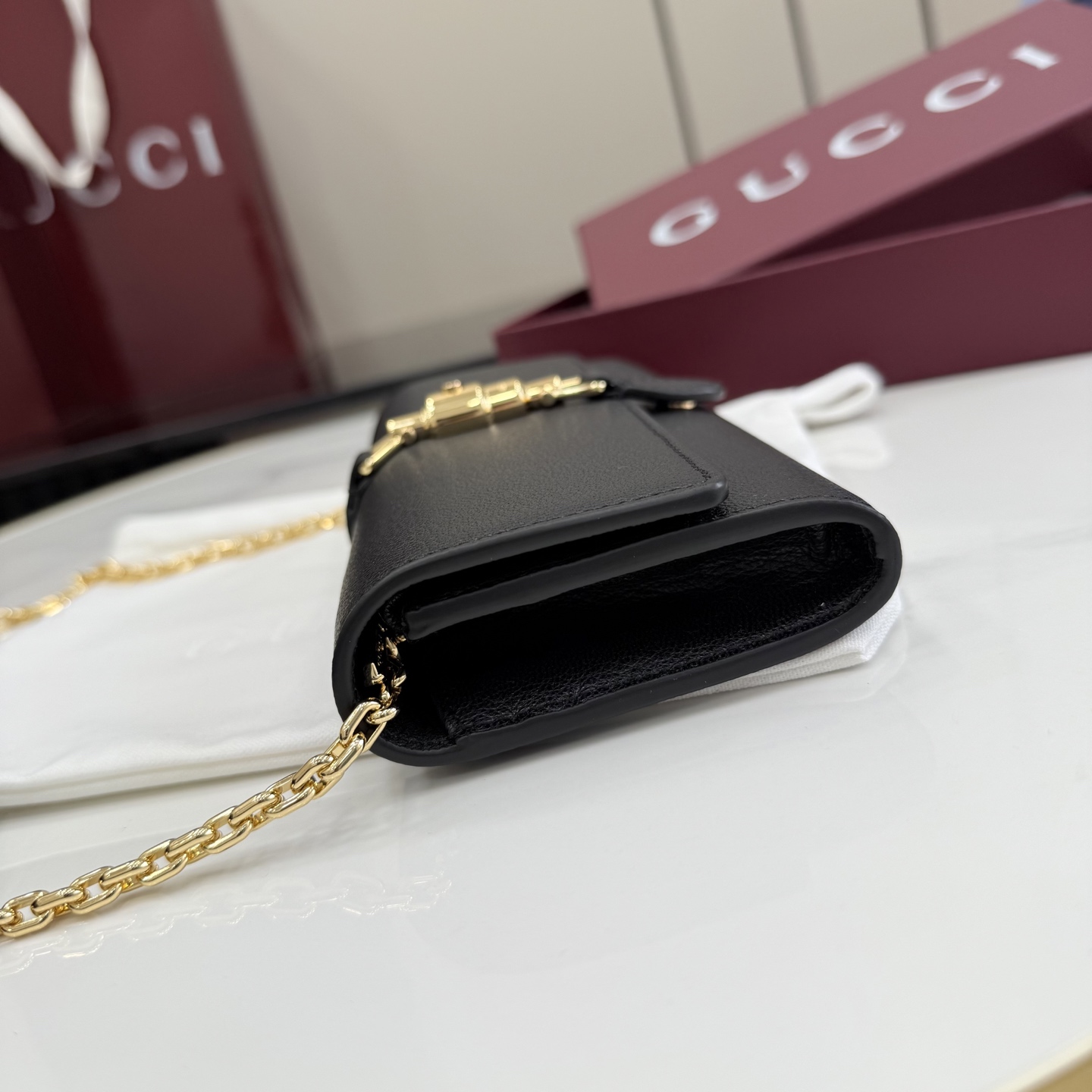 [Gucci] 구찌 26SS Jackie 재키 1961 레더 체인 월렛 (WOC) 지갑