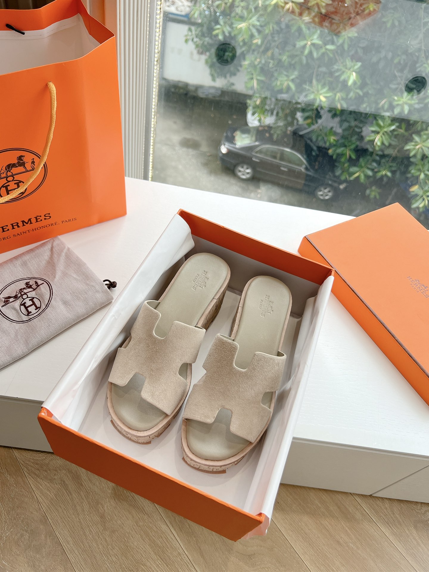에르메스(HERMES) 웨지힐 슬리퍼 신발