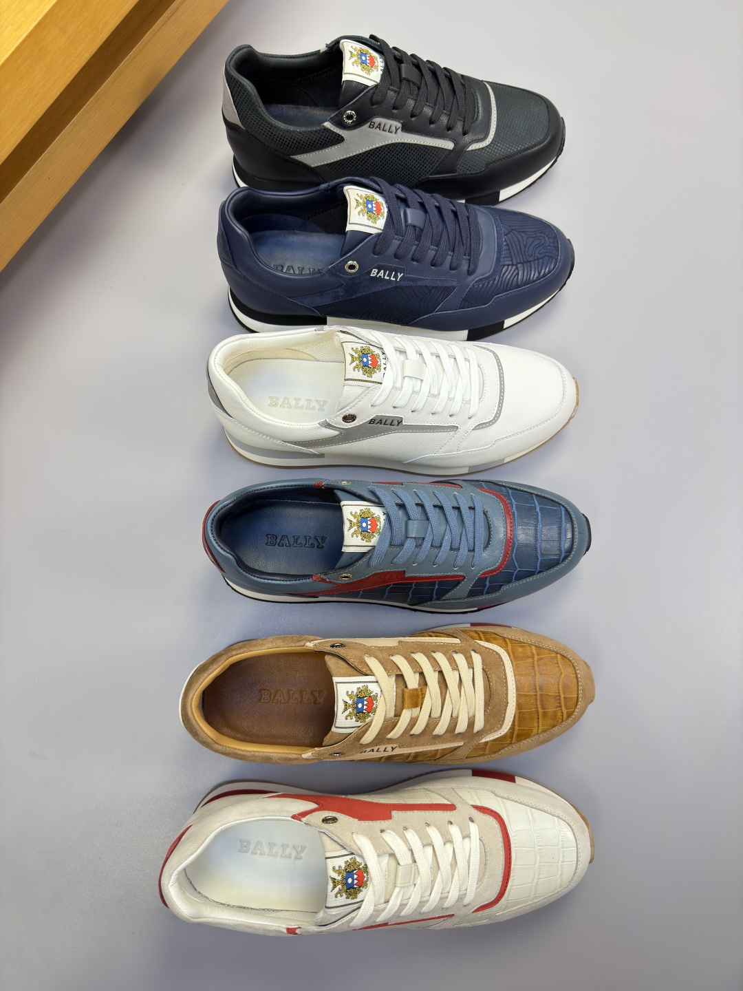 [Bally] 발리 프리미엄 나파·페블 레더 & 스웨이드 콤비 스니커즈 신발