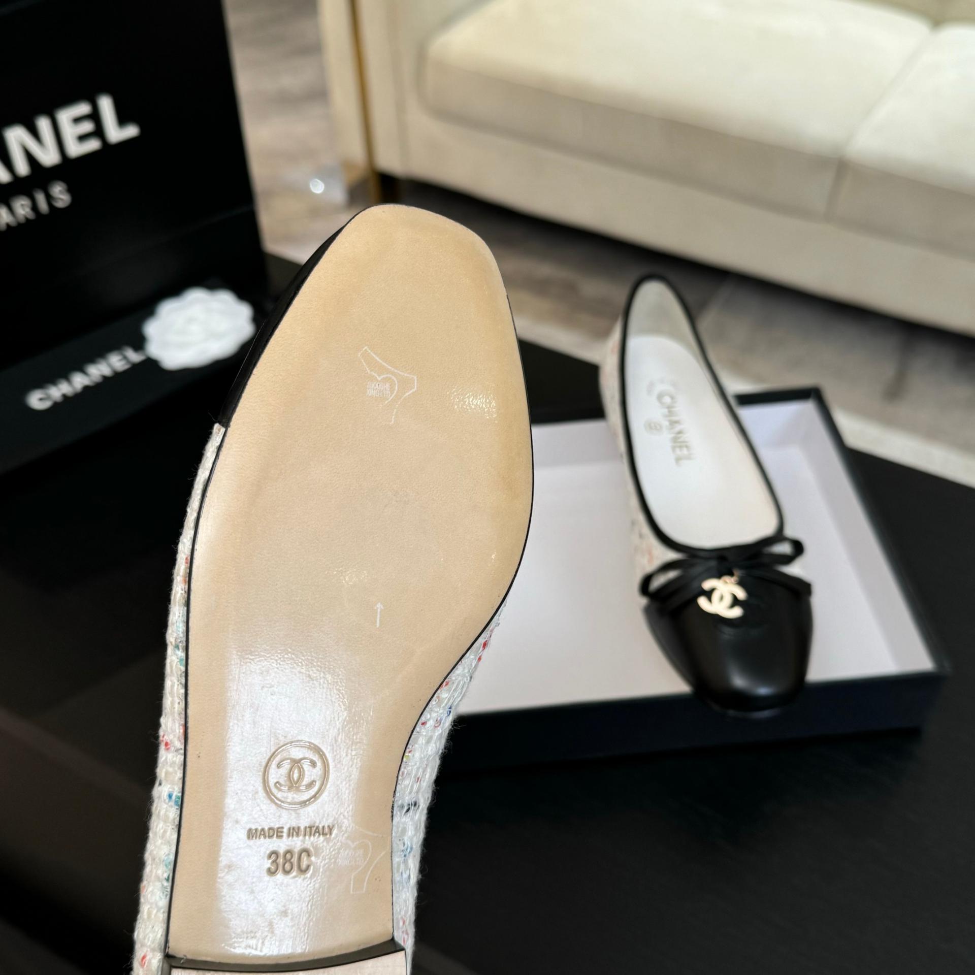 샤넬(CHANEL) 트위드 리본 플랫슈즈 신발