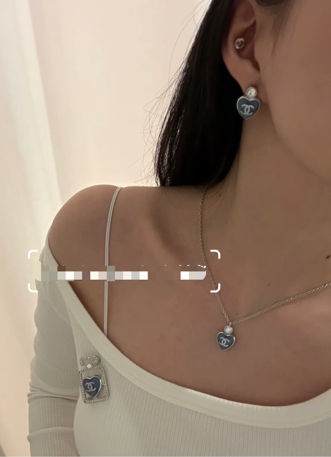 샤넬(CHANEL) 블루 하트 목걸이 악세사리