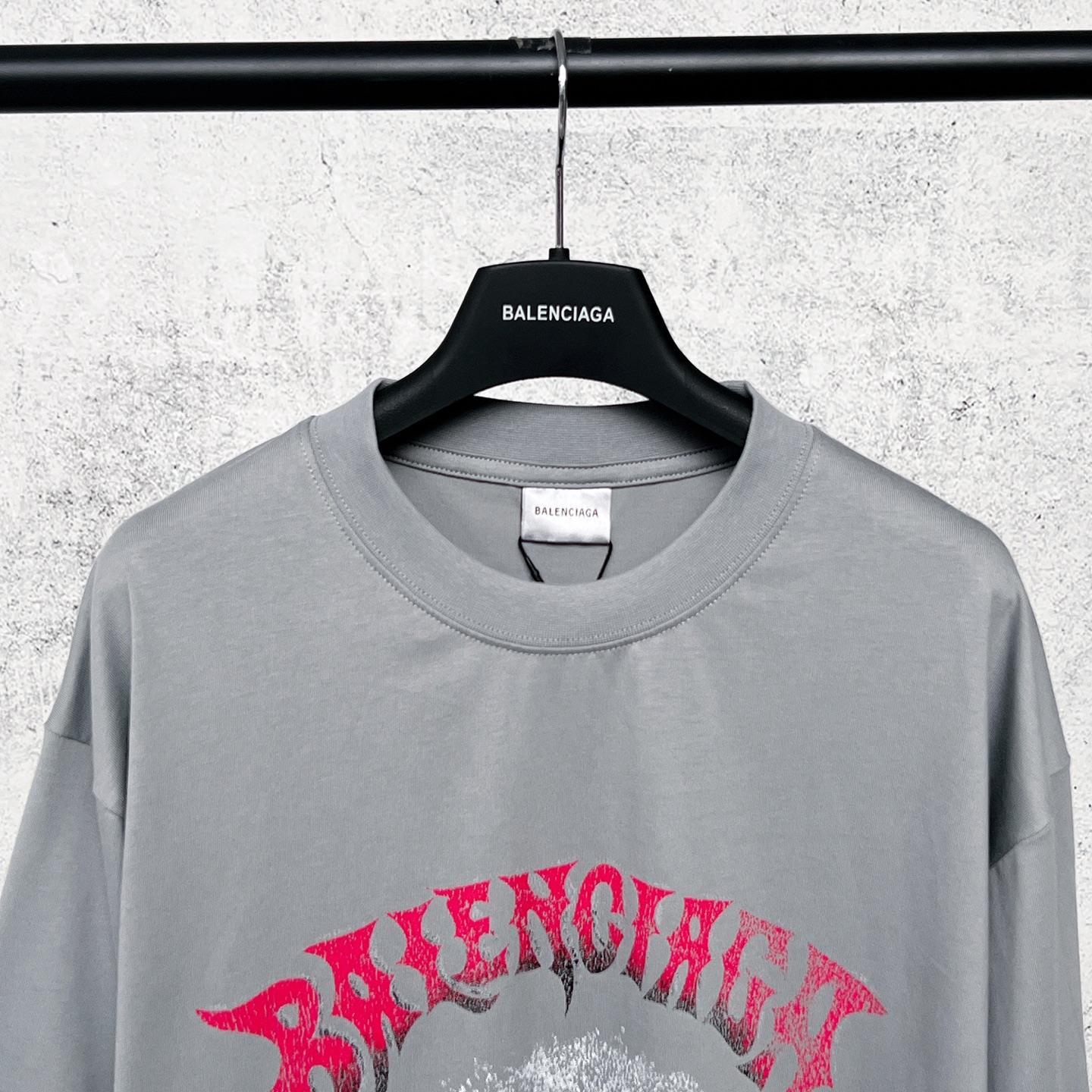 발렌시아가(BALENCIAGA) 하와이안 아트 프린트 반팔 티셔츠 의류