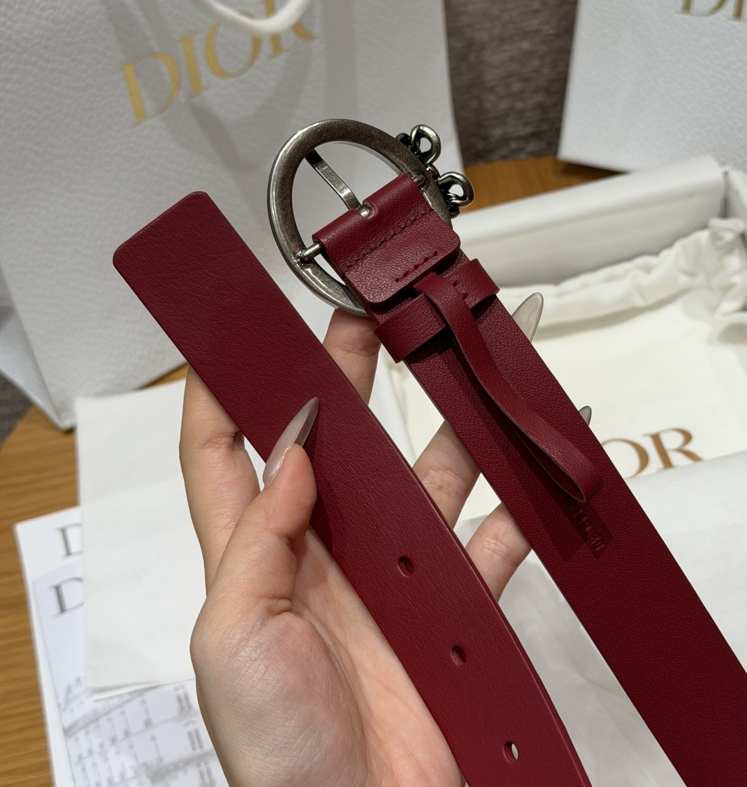 디올(DIOR) 리버서블 카프스킨 앤티크 핀 버클 벨트