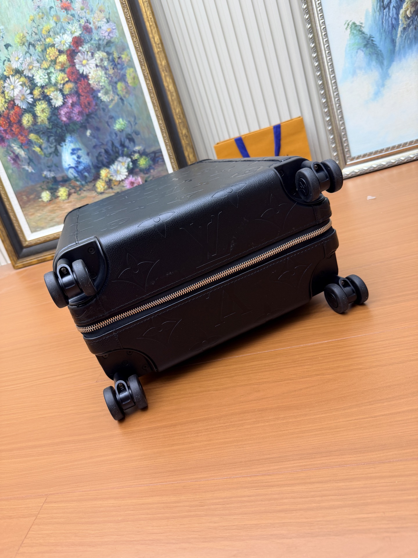 [Louis Vuitton] LV 루이비통 AM46115 최고급 오리지널 캐리어 (기내 반입 가능)