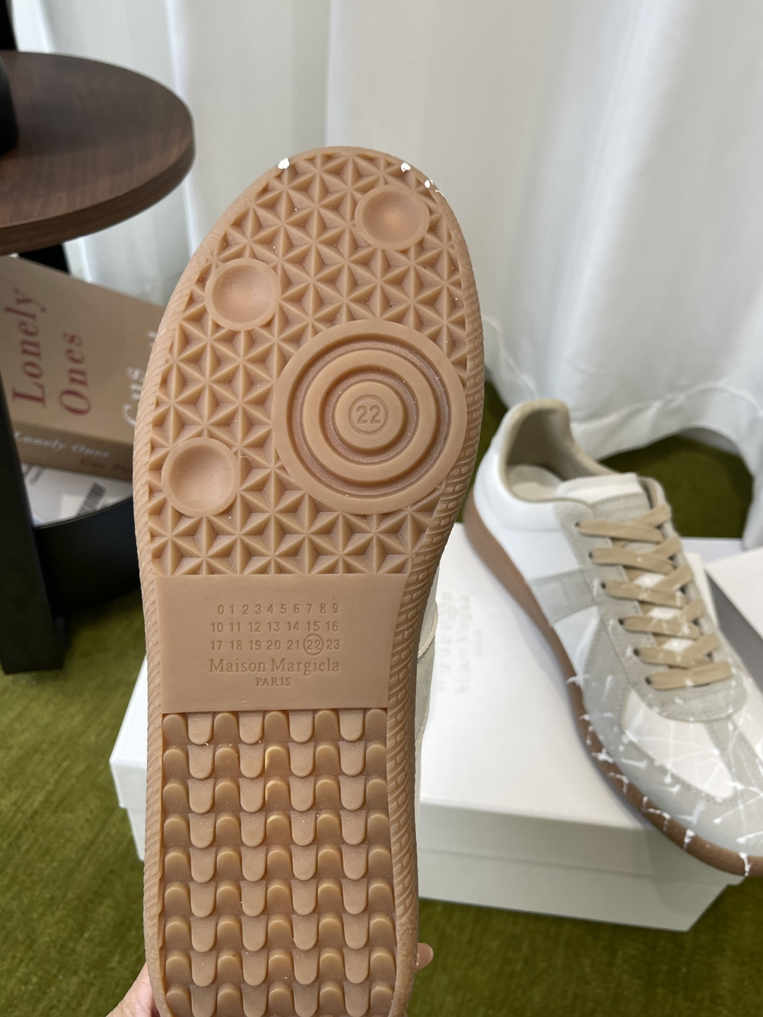 메종 마르지엘라(Maison Margiela) 페인트 스플래터 독일군 스니커즈 신발
