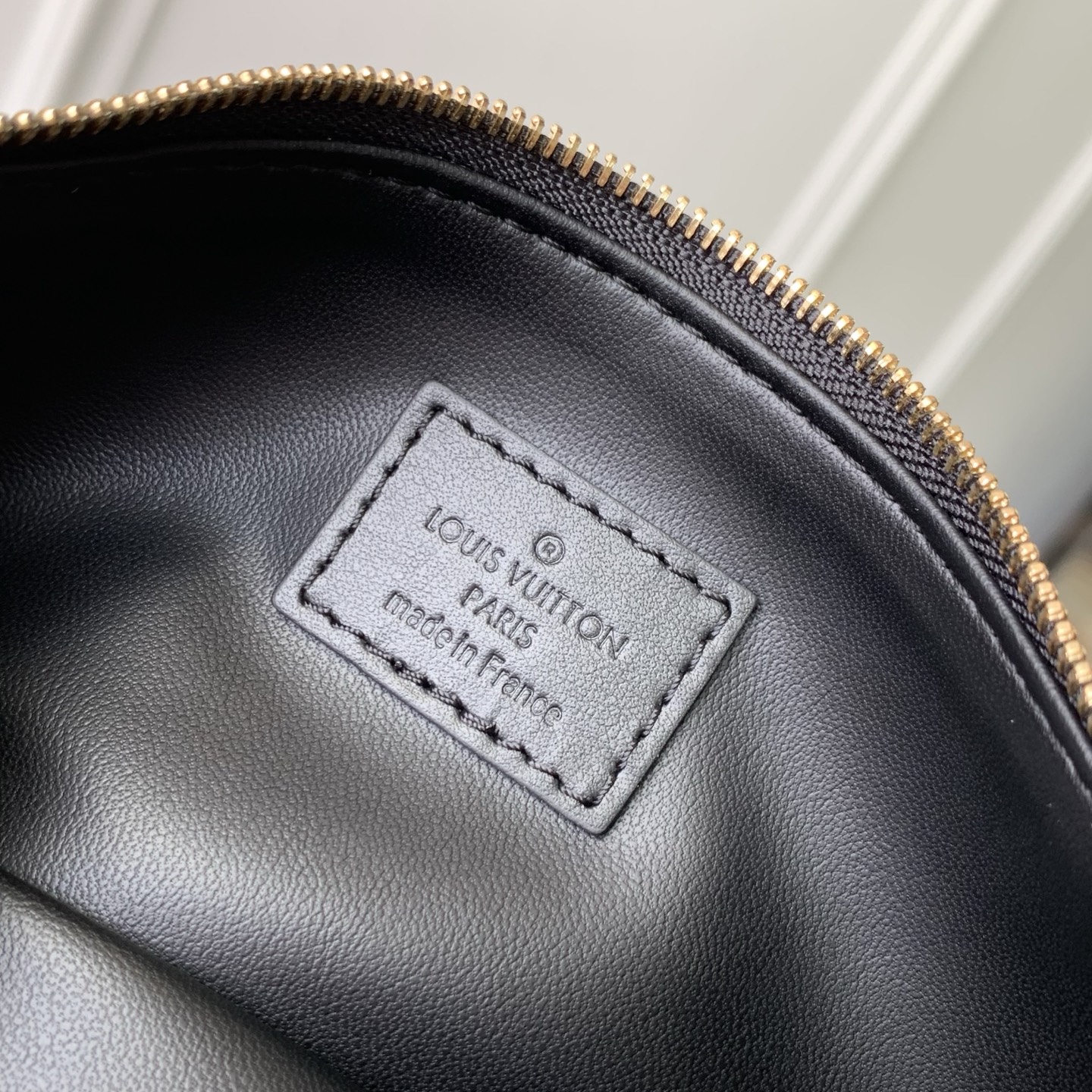LOUIS VUITTON LV M24417 루이비통 스피디 P9 반둘리에 40 모노그램 레더 핸드백 가방