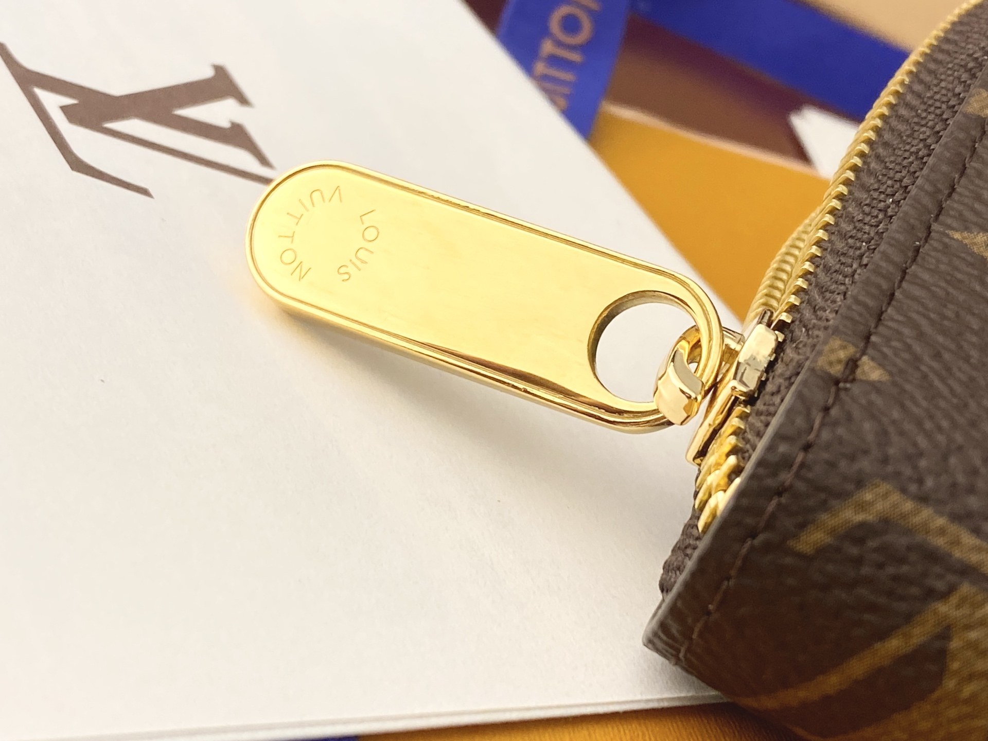 [Louis Vuitton] LV 루이비통 모노그램 Zippy 지피 월릿 (레몬 옐로우) 장지갑