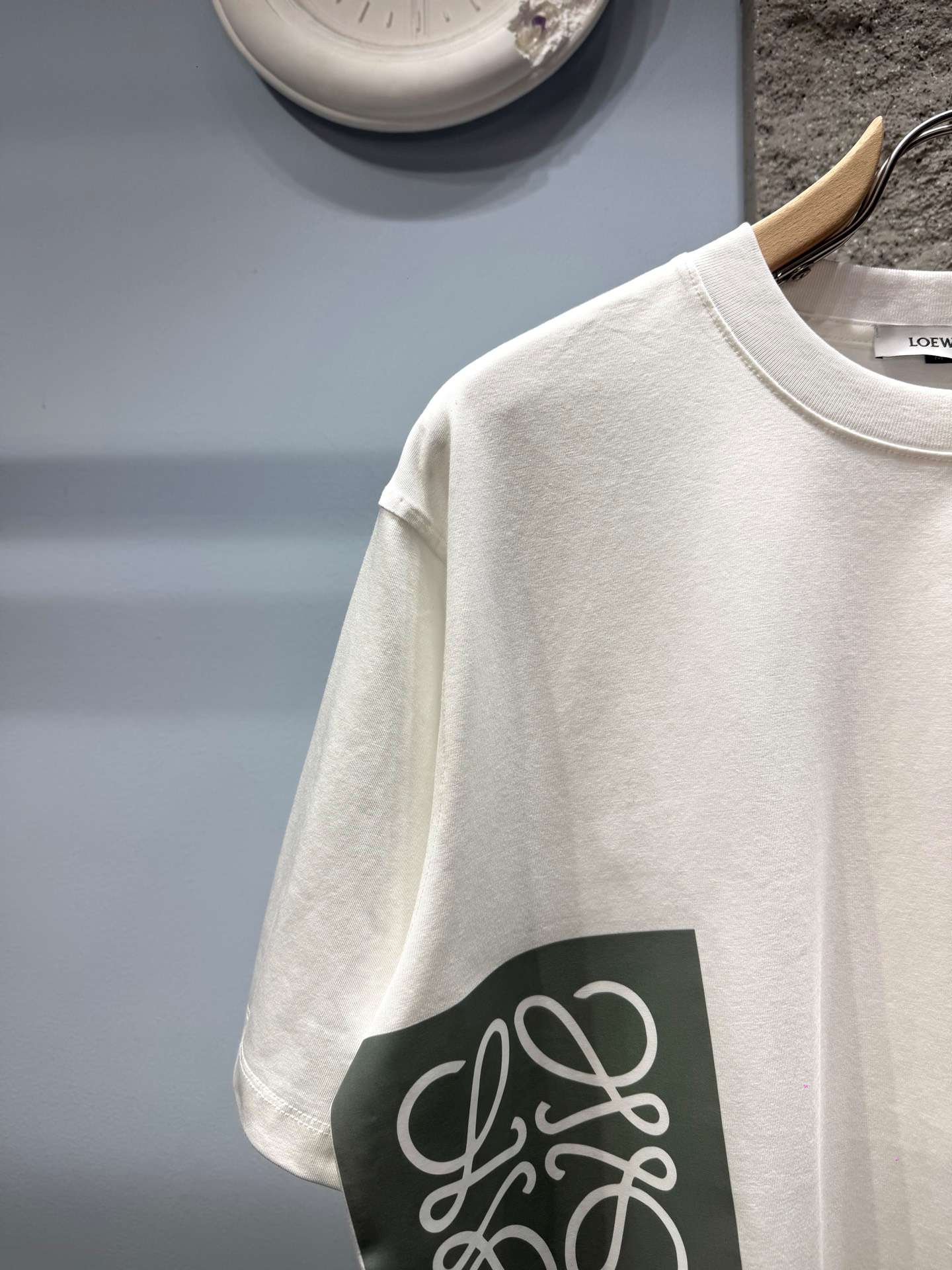 로에베(LOEWE) 블록 그래픽 반팔 티셔츠 상의 의류