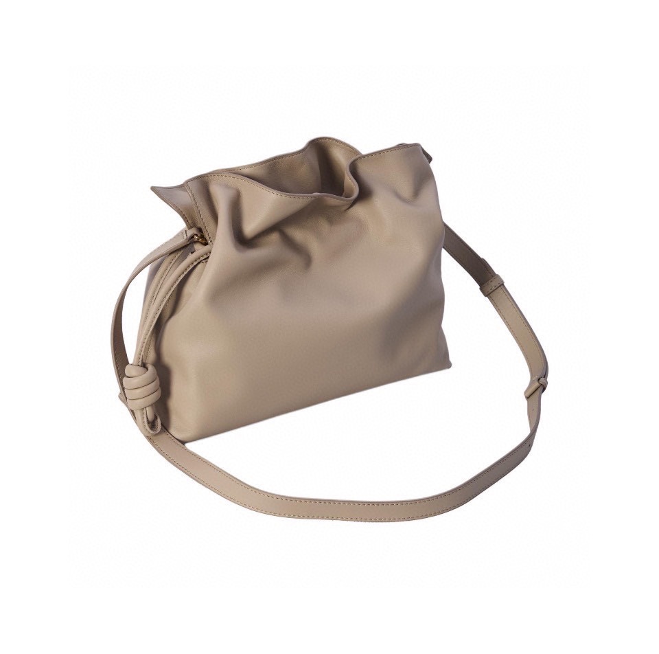 LOEWE 로에베 Flamenco 플라멩코 나파 카프스킨 숄더/클러치백 (미디엄) 가방 / 262386