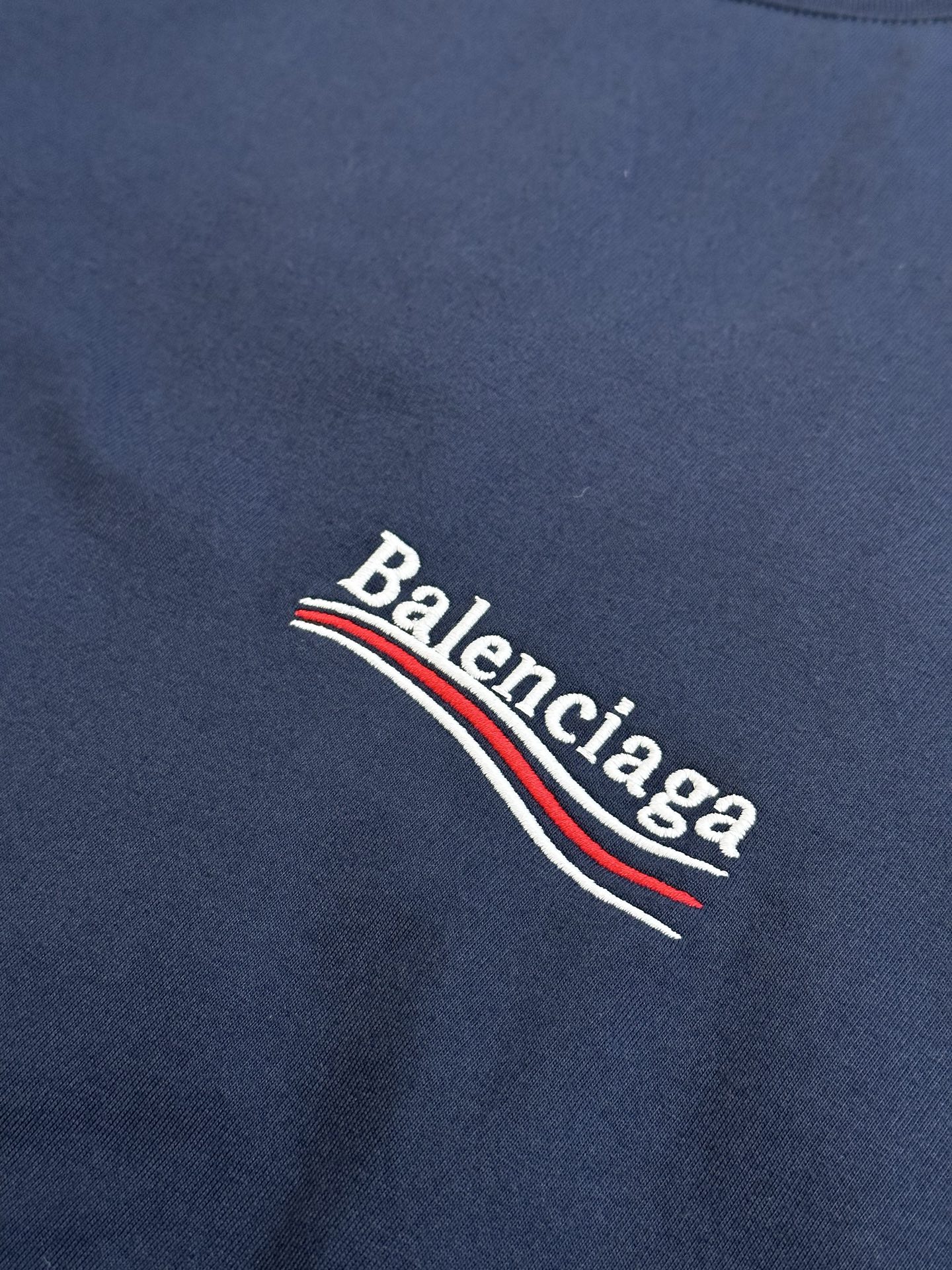 발렌시아가(BALENCIAGA) 레이어드 자수 반팔 티셔츠 의류