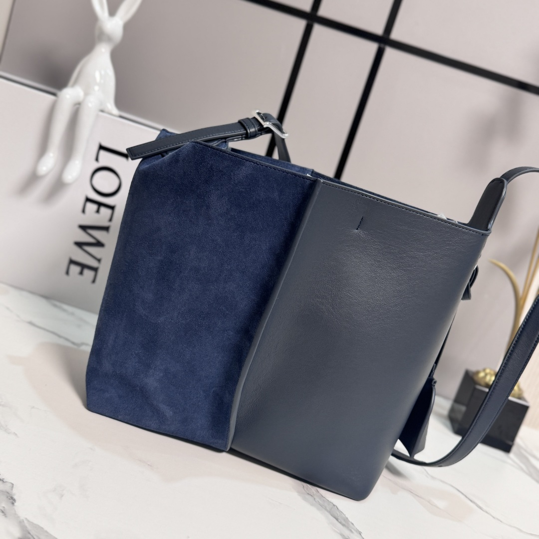 LOEWE 로에베 미디움 스웨이드 & 스무스 콤비네이션 Bilbao 빌바오 트라페즈 버킷 백(652604) 가방