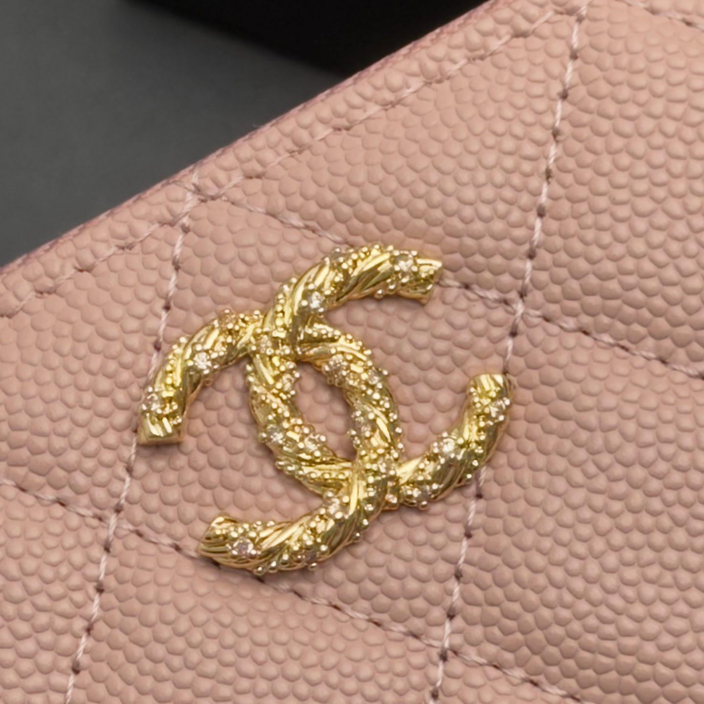 [Chanel] 샤넬 26SS 캐비어 멀티 젬스톤 미니 지퍼 코인 퍼스 지갑