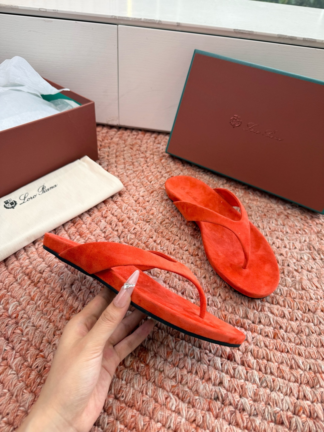 로로피아나(LORO PIANA) 잉글리시 플립플랍 쪼리 신발