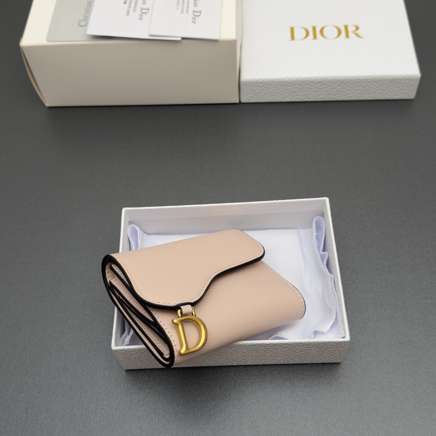 [Dior] 디올 Lotus 로터스 새들 고스트 그레인드 미니 지갑