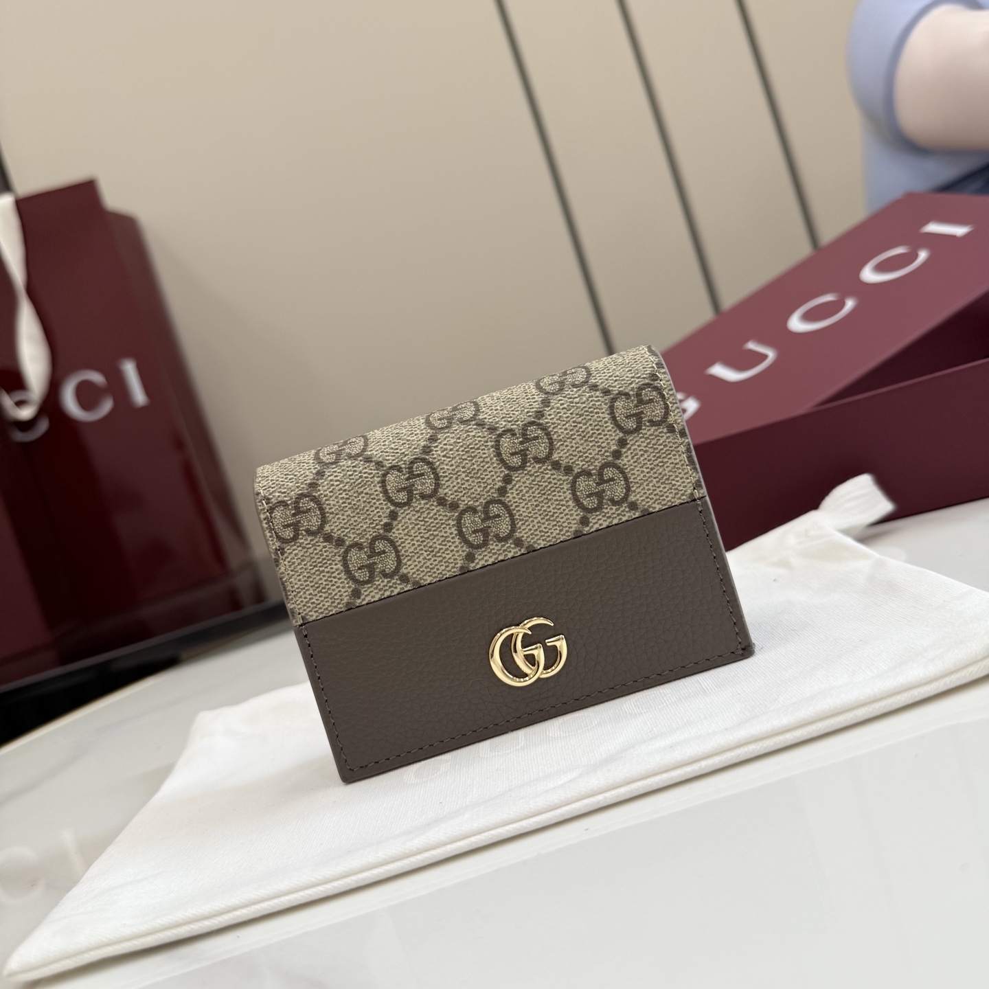 GUCCI 구찌 GG 마몽(GG Marmont) 컬렉션 - GG 수프림 캔버스 카드/반지갑