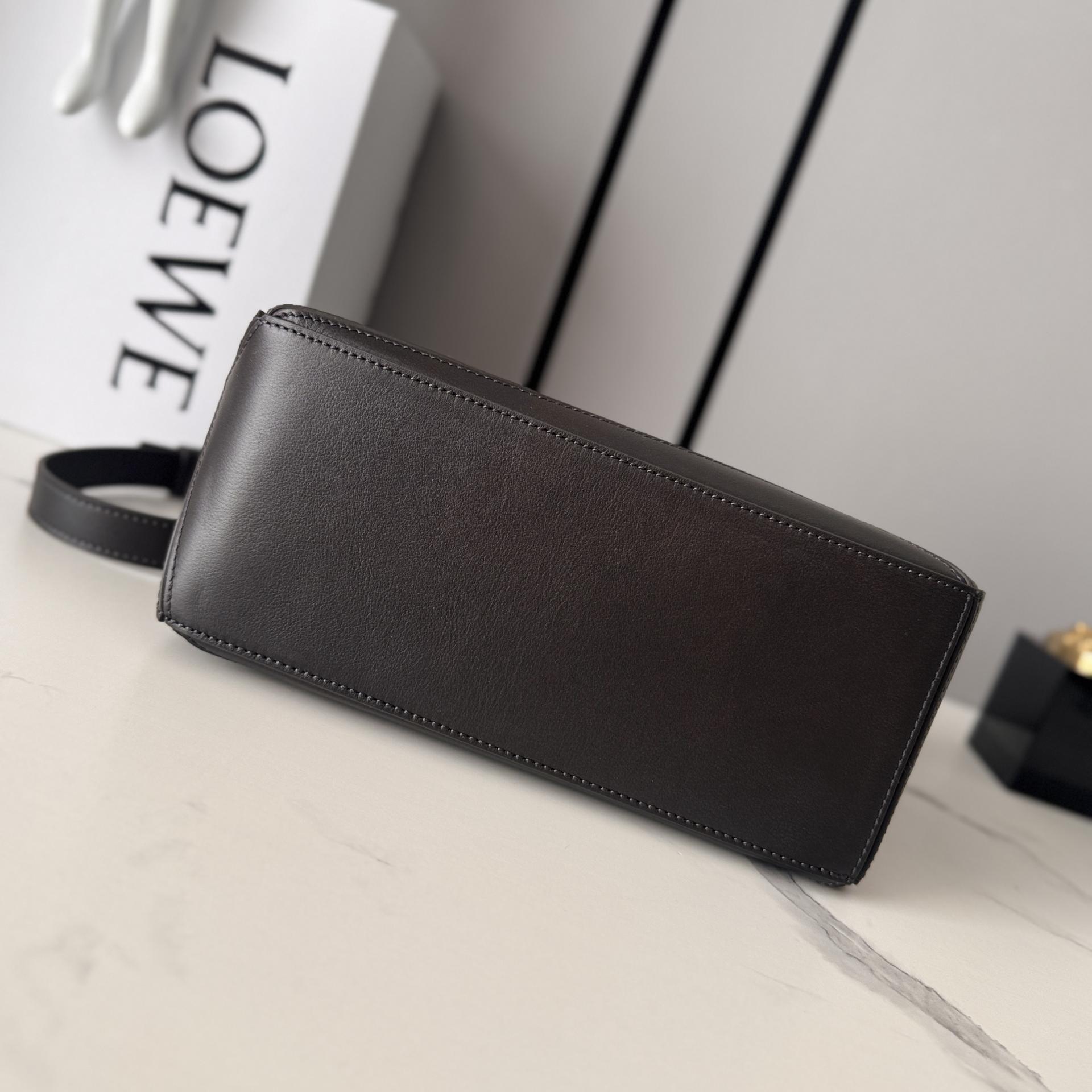 Loewe Panta Puzzle 로에베 퍼즐 스몰 백 가방