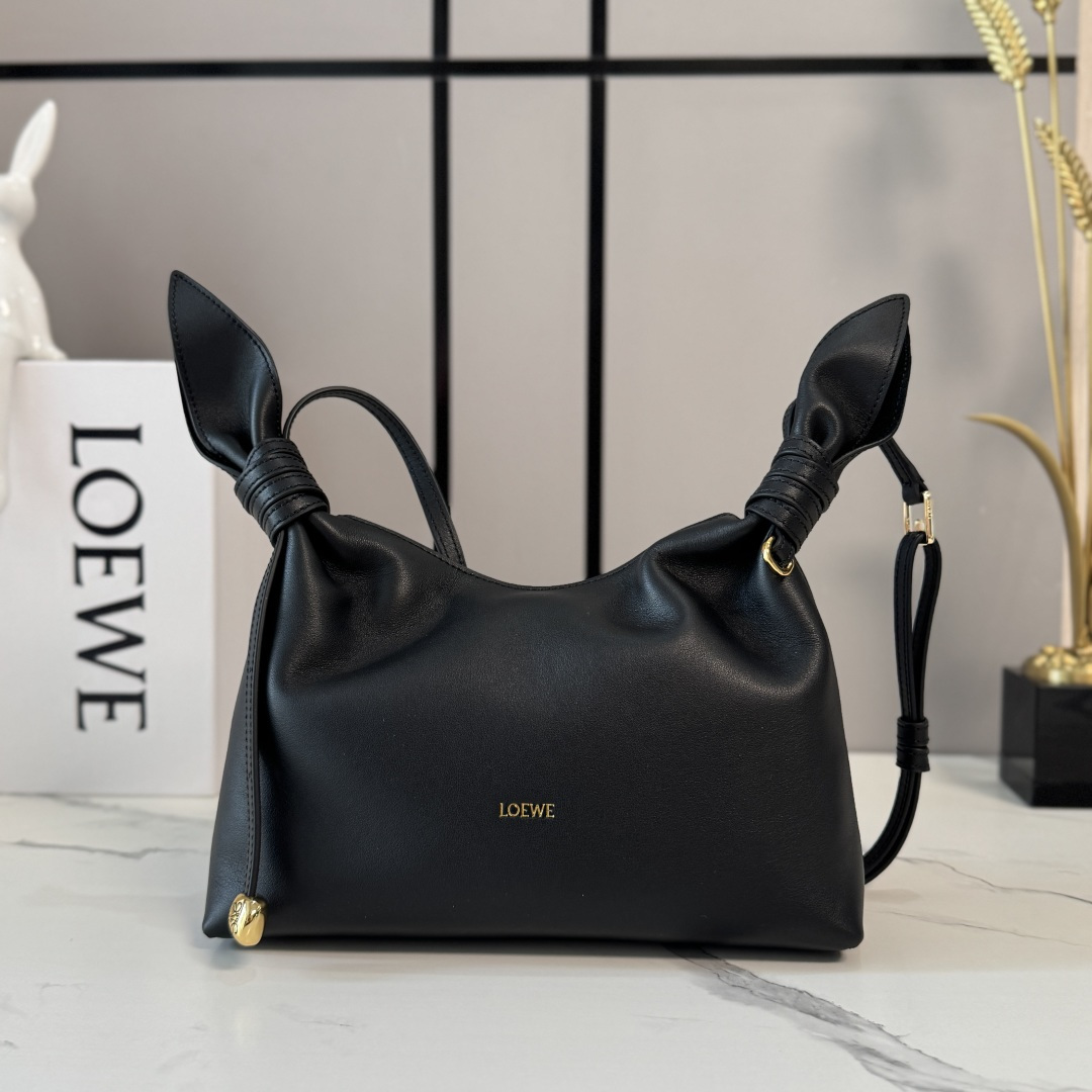 [LOEWE] 로에베 미니 스무스 카프스킨 스카프 백 가방 / BA604