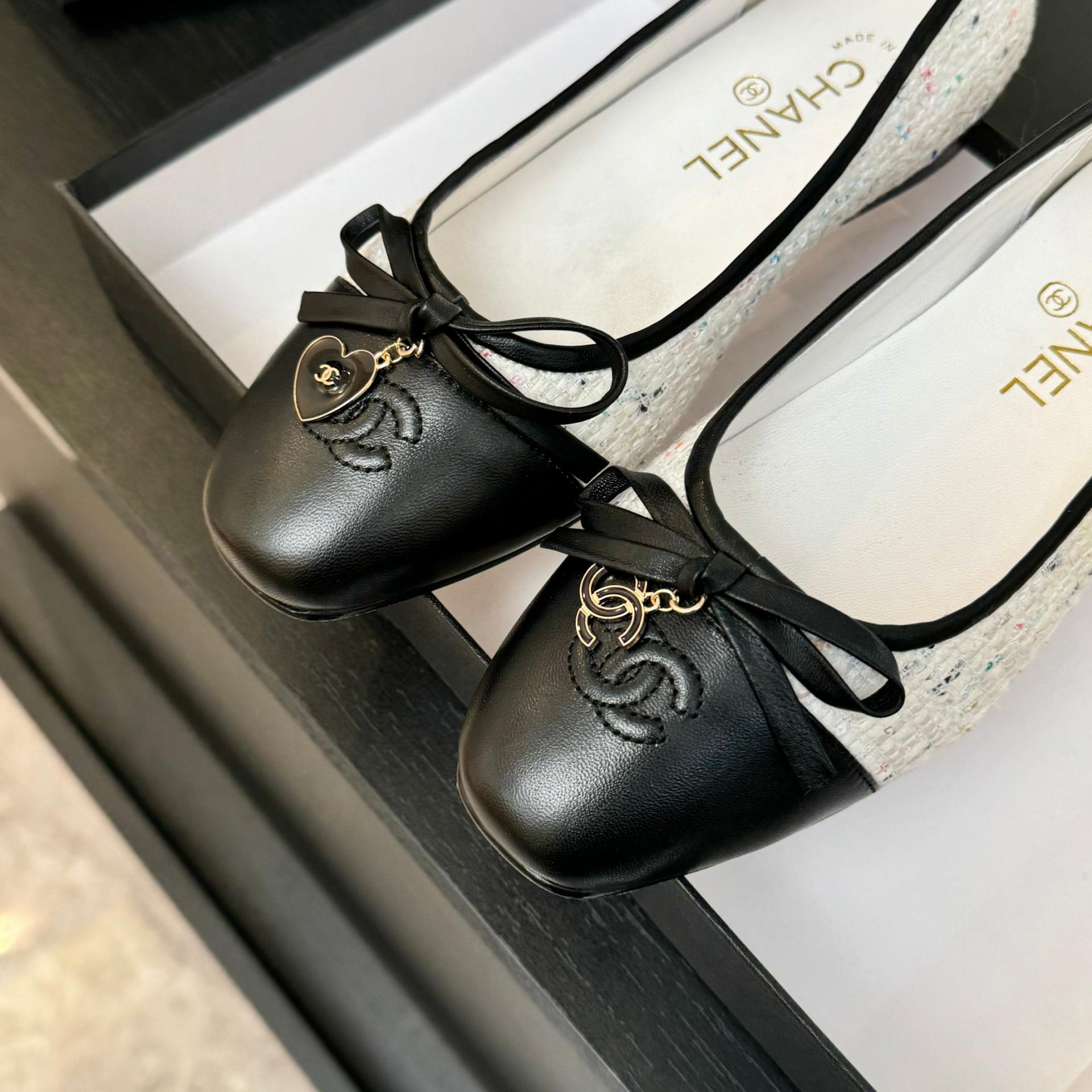 샤넬(CHANEL) 트위드 리본 플랫슈즈 신발