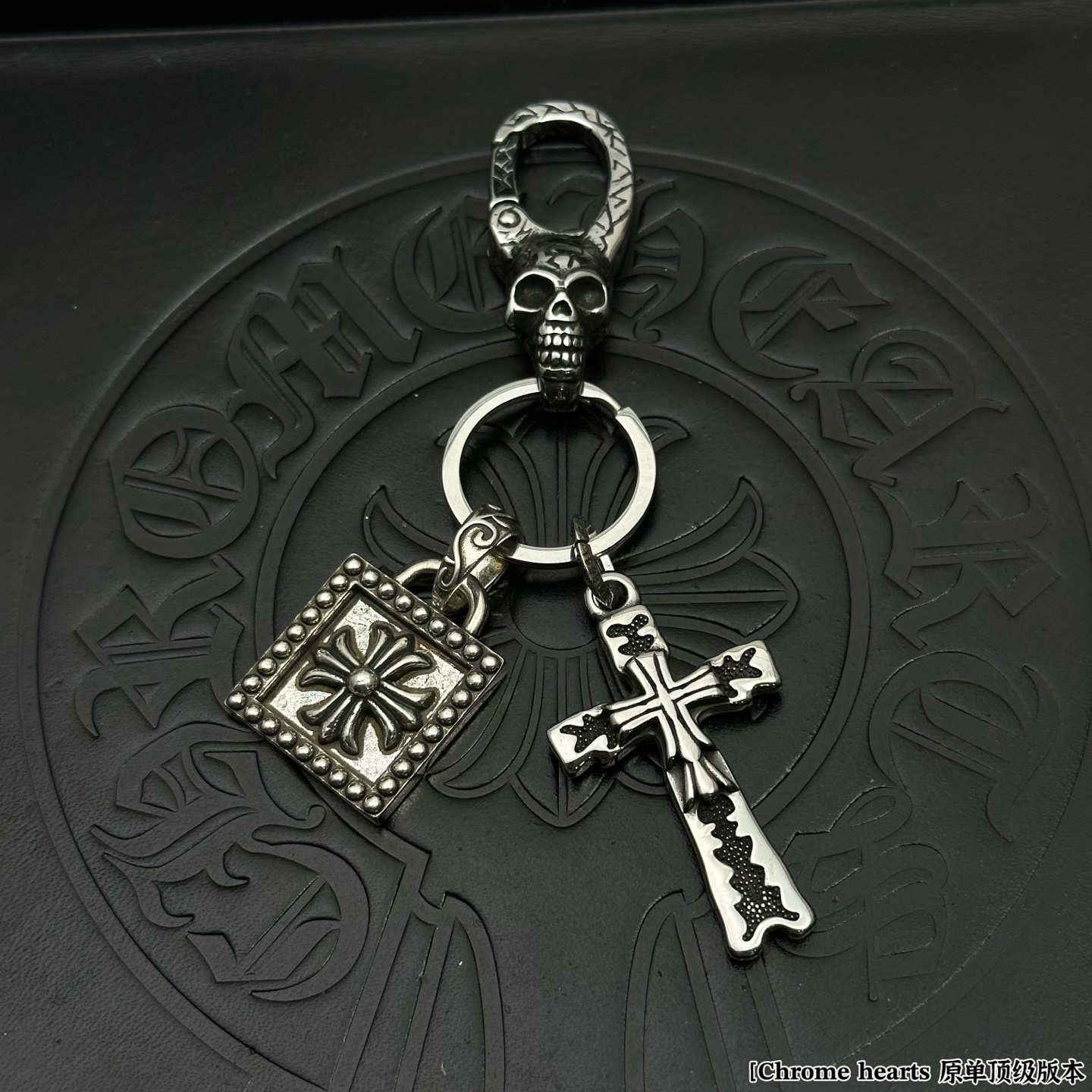 크롬하츠(CHROME HEARTS) 실버 키링 백참 악세사리