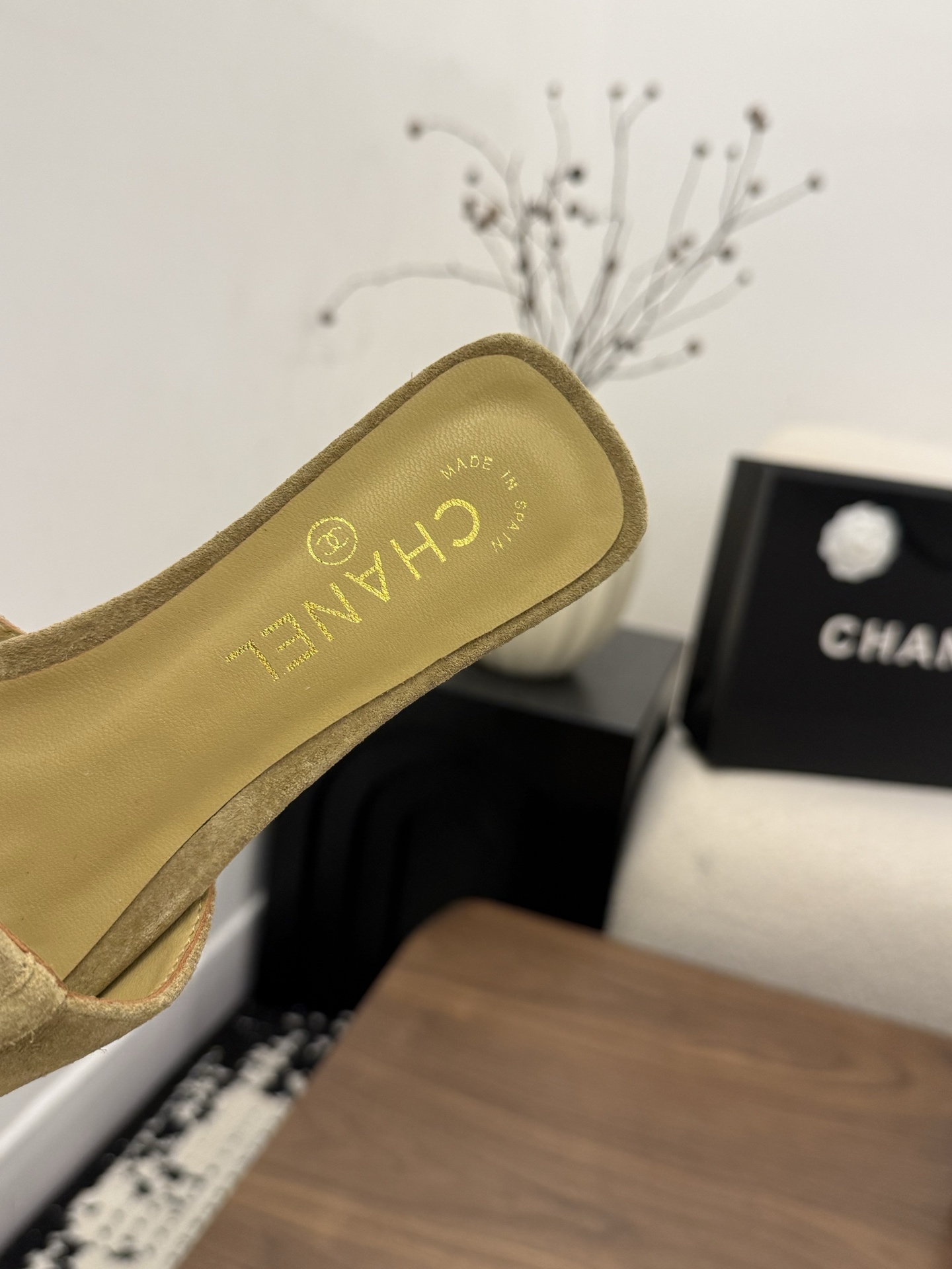 샤넬(CHANEL) 버클 스퀘어토 플랫 슬리퍼 신발