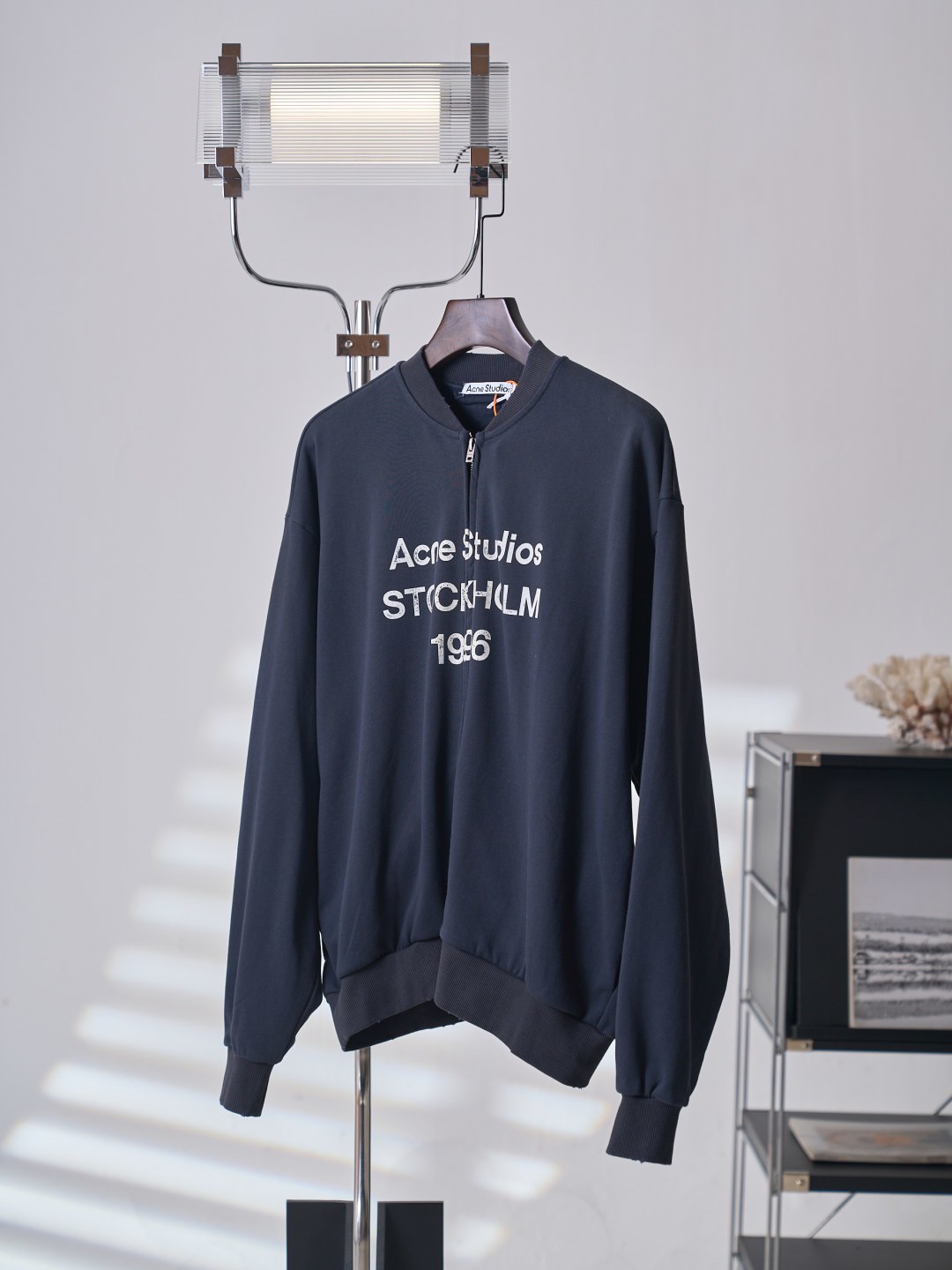 아크네(Acne studios) 빈티지 로고 집업 재킷 상의 의류
