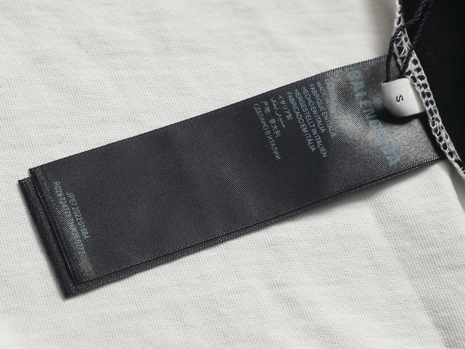 발렌시아가(BALENCIAGA) NBA 콜라보 배색 로고 반팔 티셔츠 상의 의류
