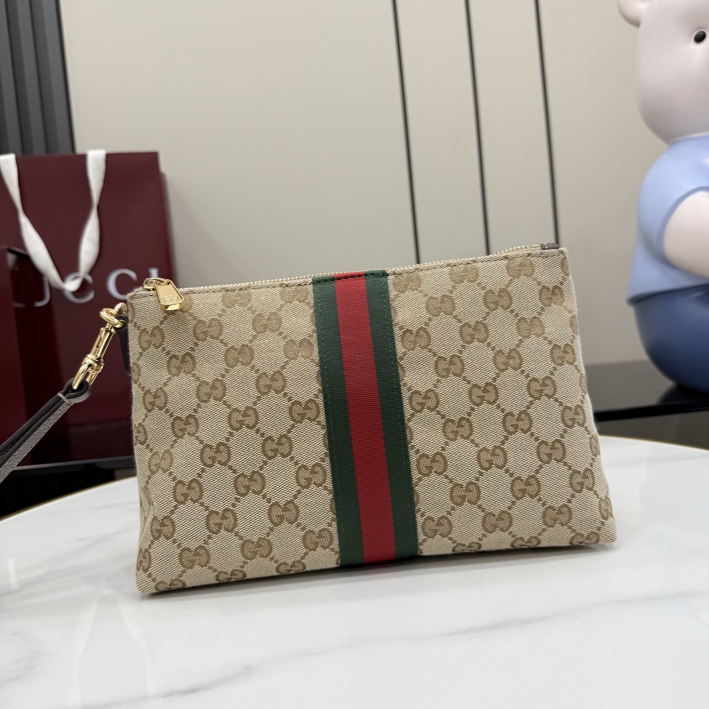 [Gucci] 구찌 26SS GG 캔버스 웹 파우치 클러치 백 가방
