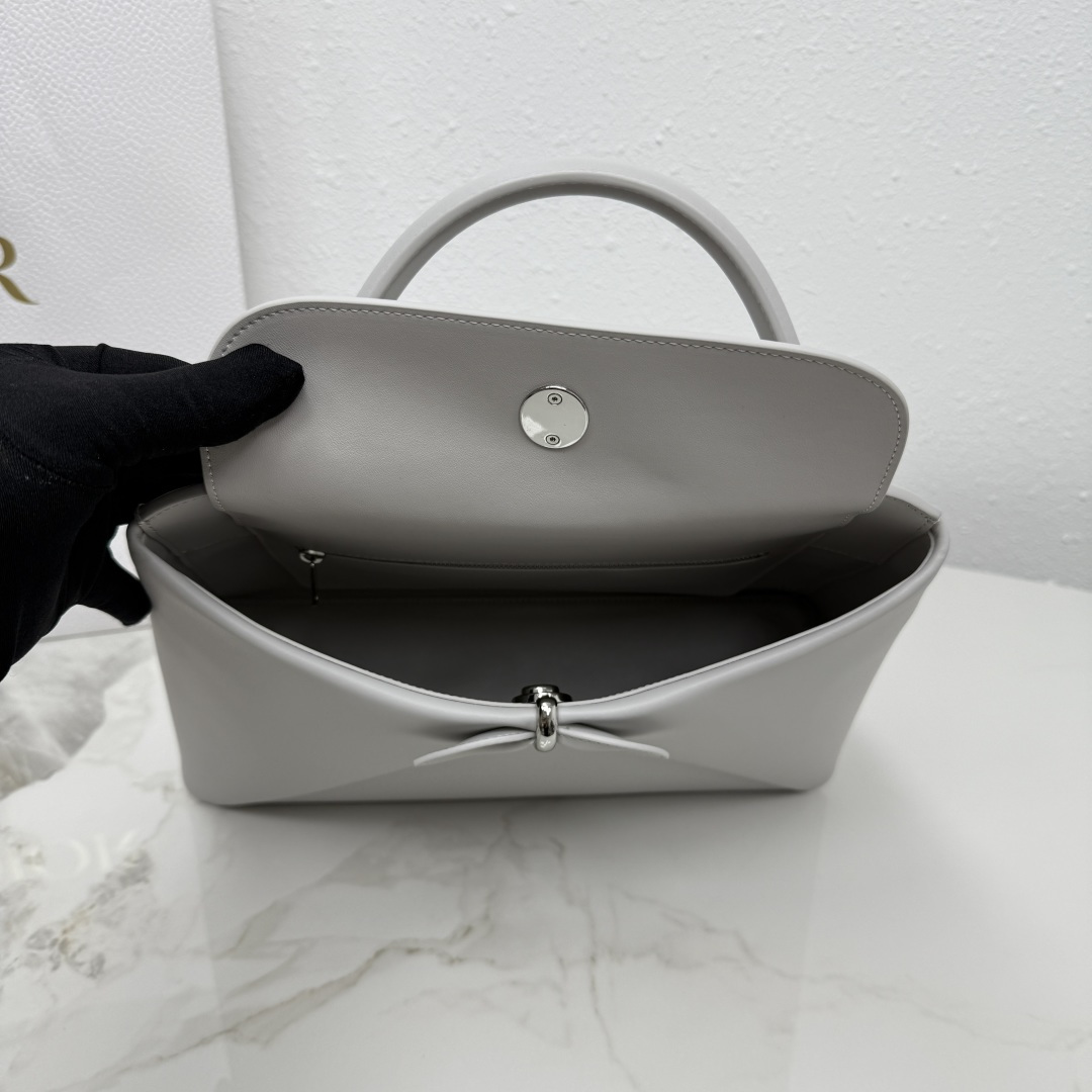 Dior 2026 디올 리본 토트백 라지 가방