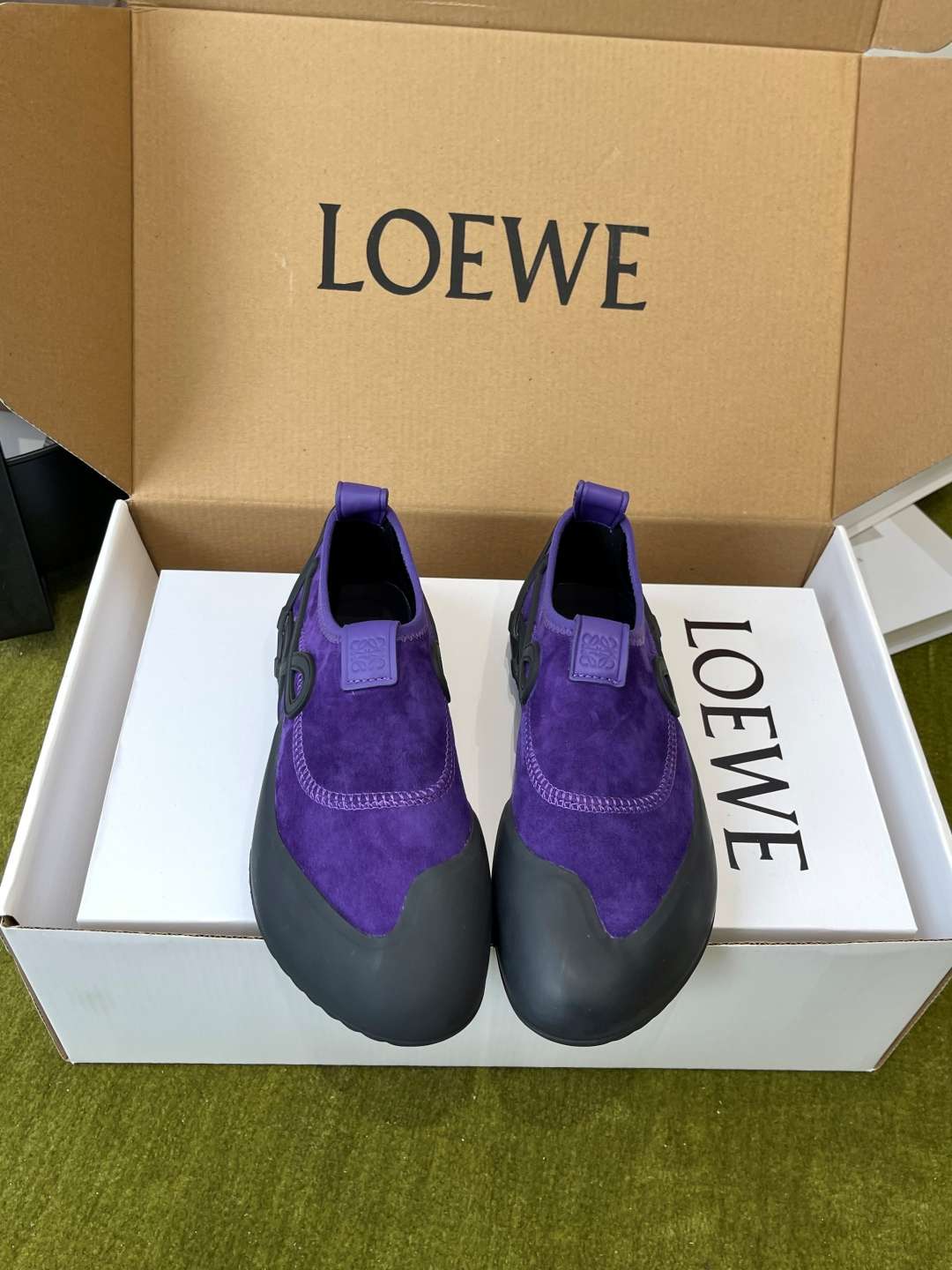 로에베(LOEWE) 스웨이드 러버토 클라이밍 스니커즈 신발